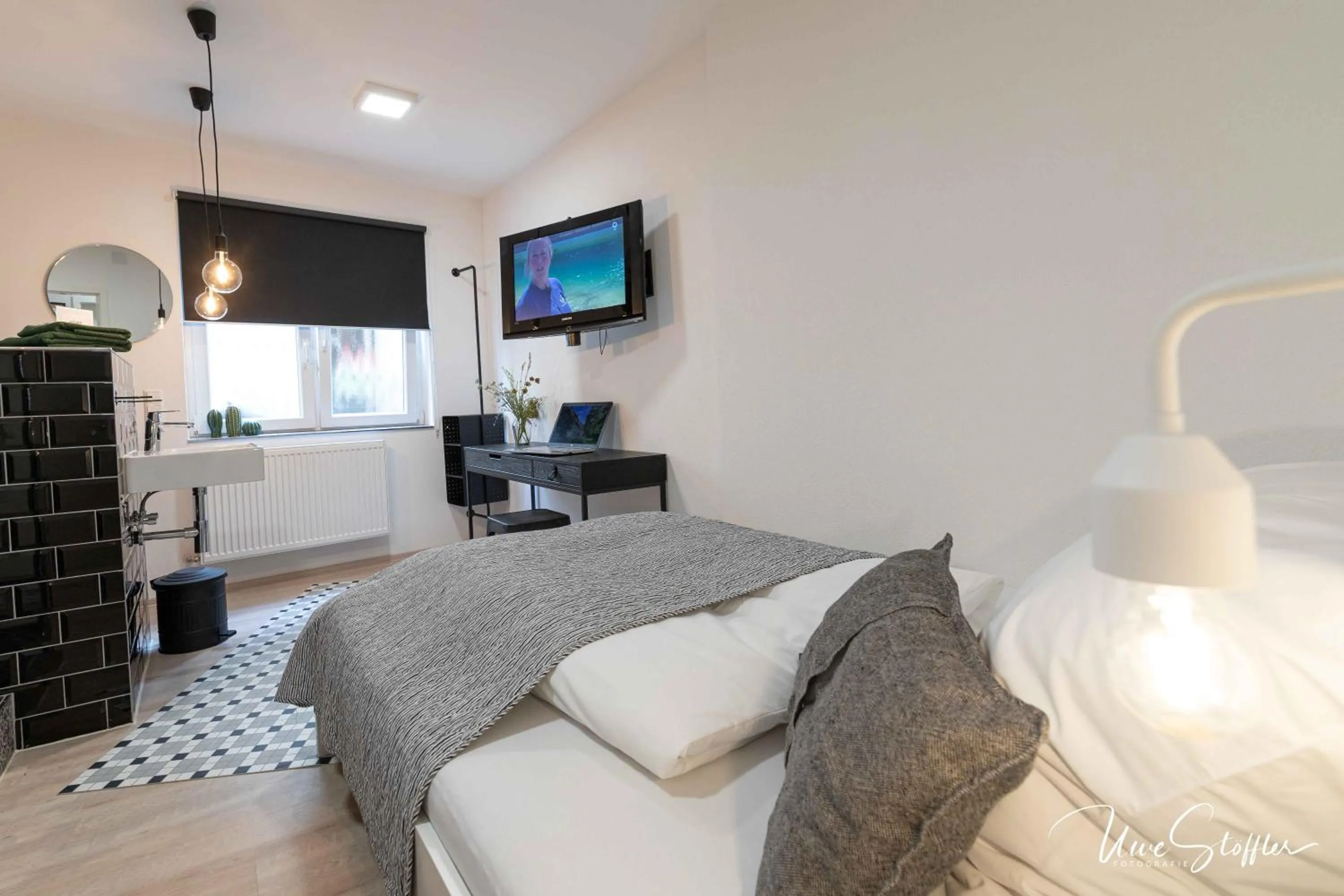 Bed in Sali Homes - GaesteHaus Lamm Obersulm