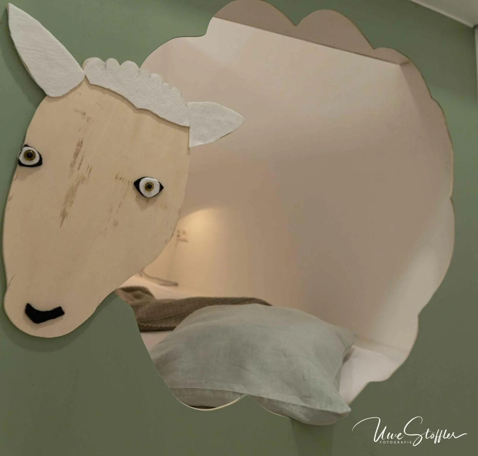 Bed in Sali Homes - GaesteHaus Lamm Obersulm