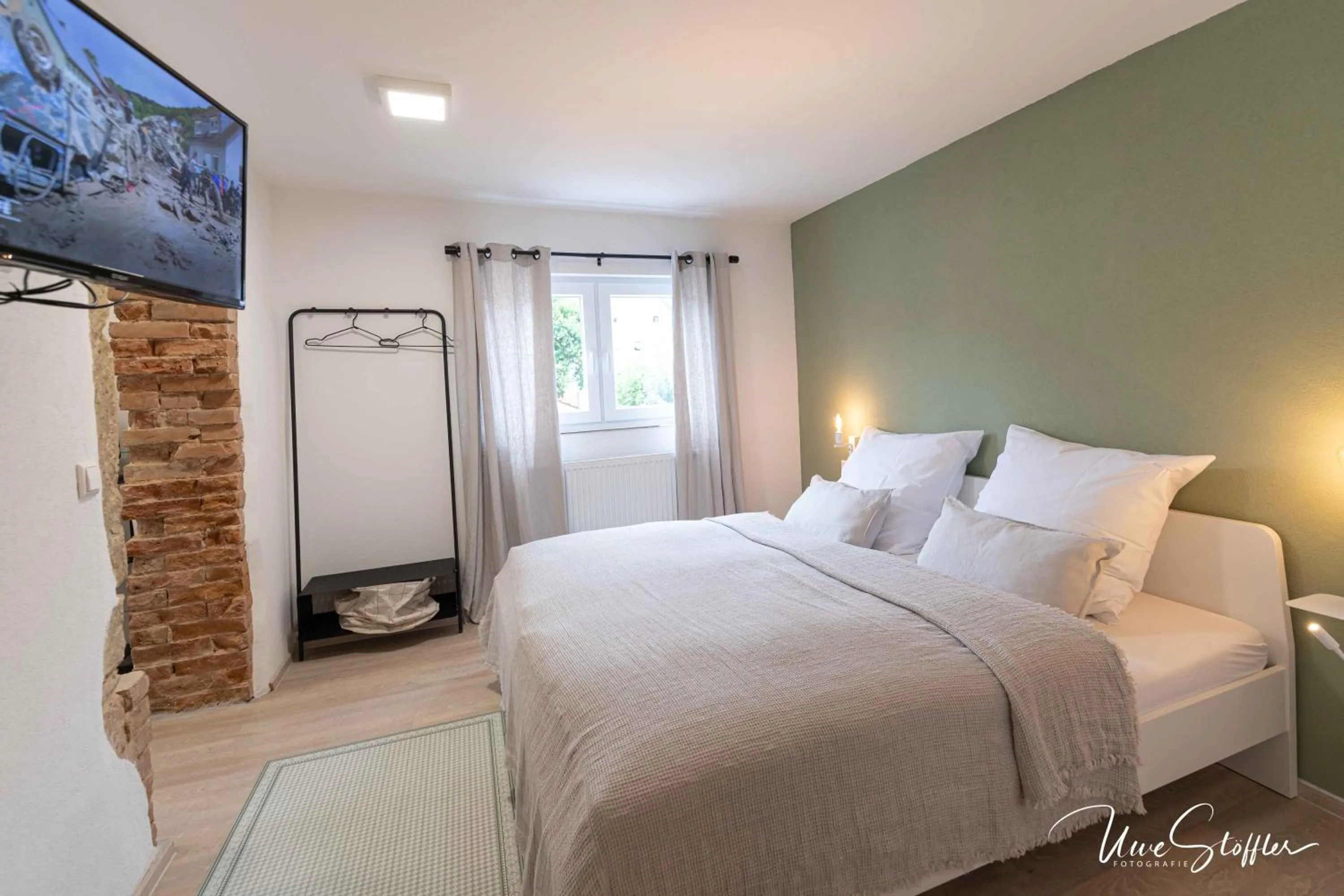 Bed in Sali Homes - GaesteHaus Lamm Obersulm