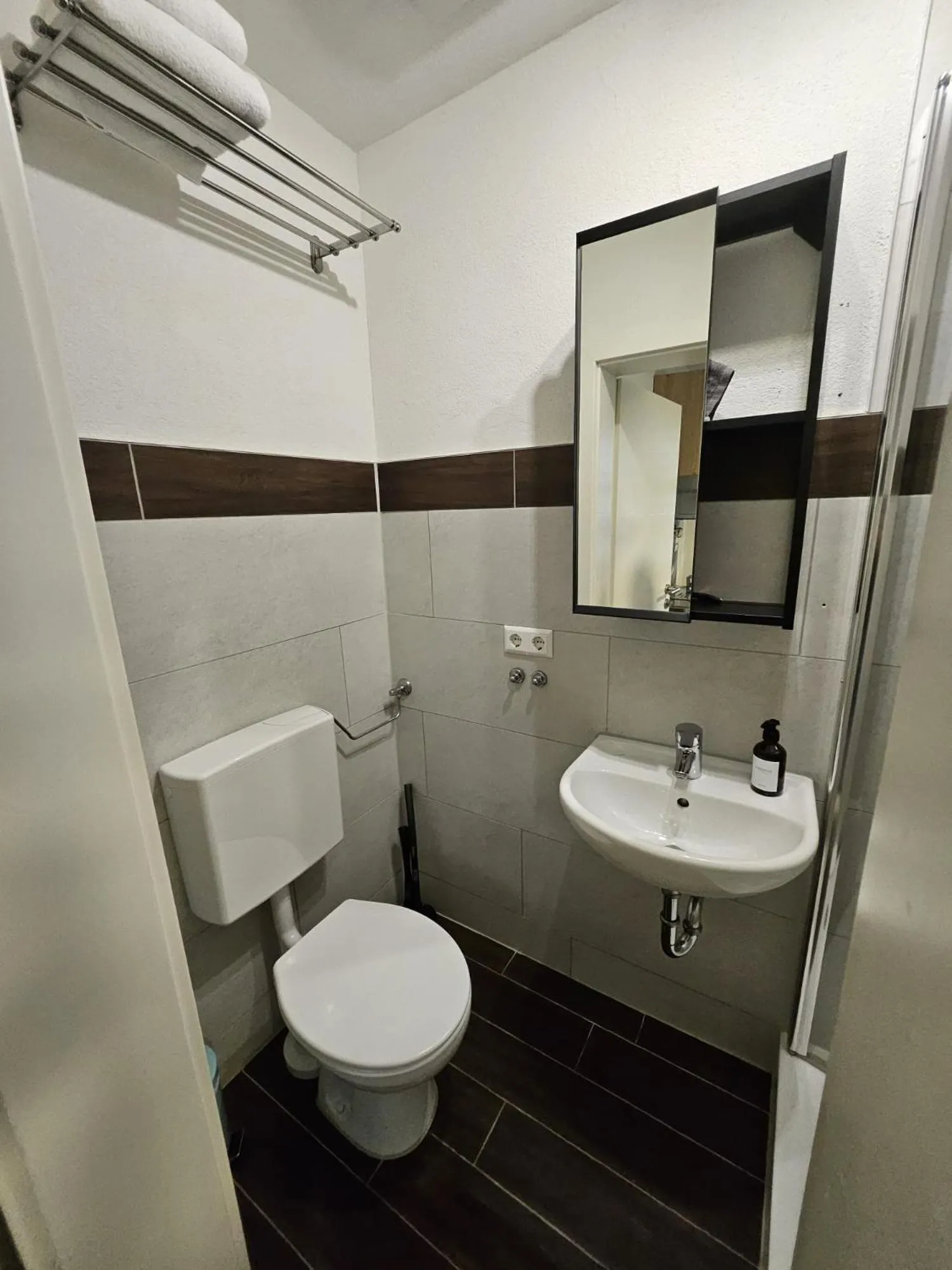 Shower in Sali Homes - GaesteHaus Lamm Obersulm