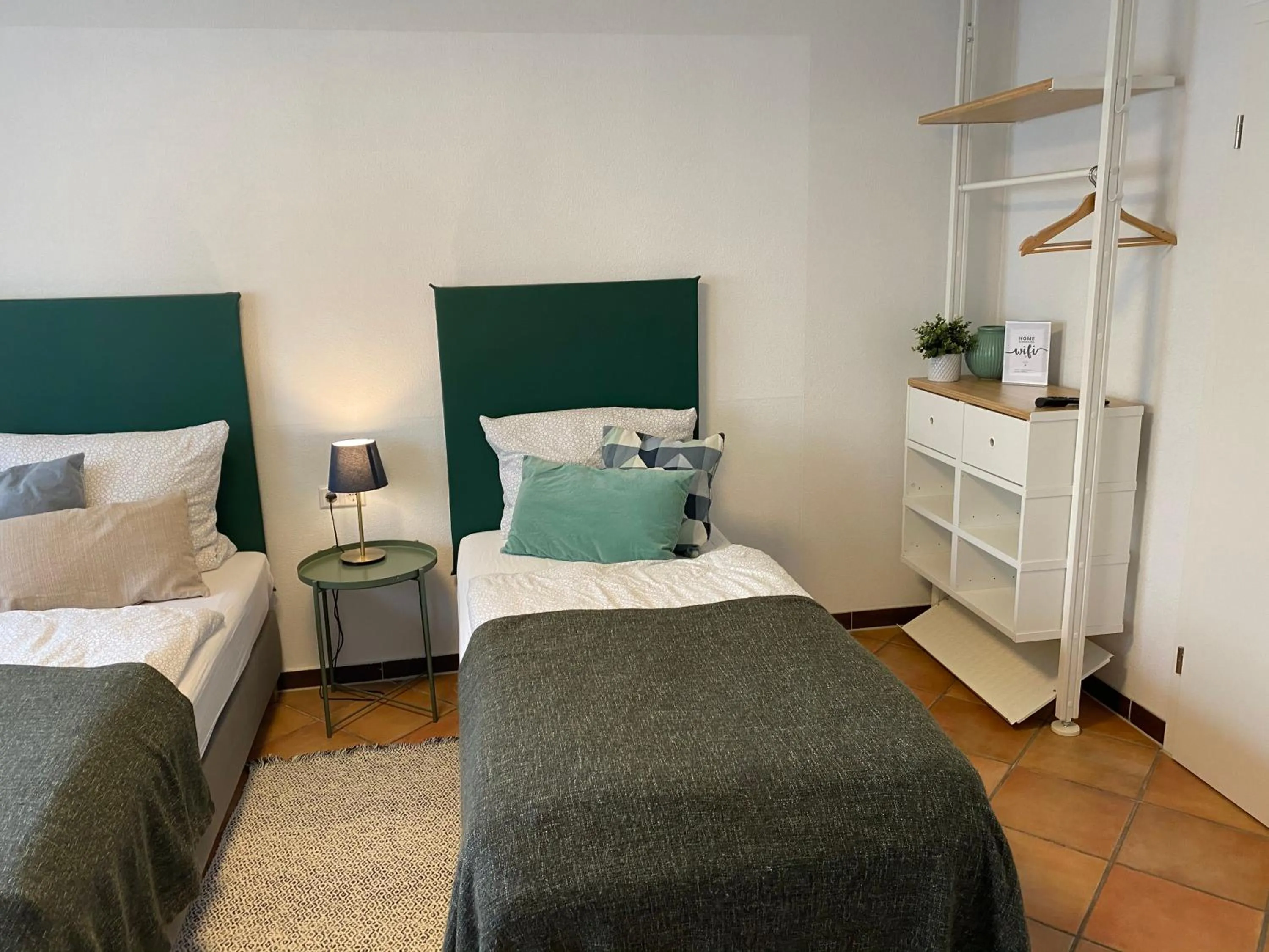 Bedroom, Bed in Sali Homes - GaesteHaus Lamm Obersulm