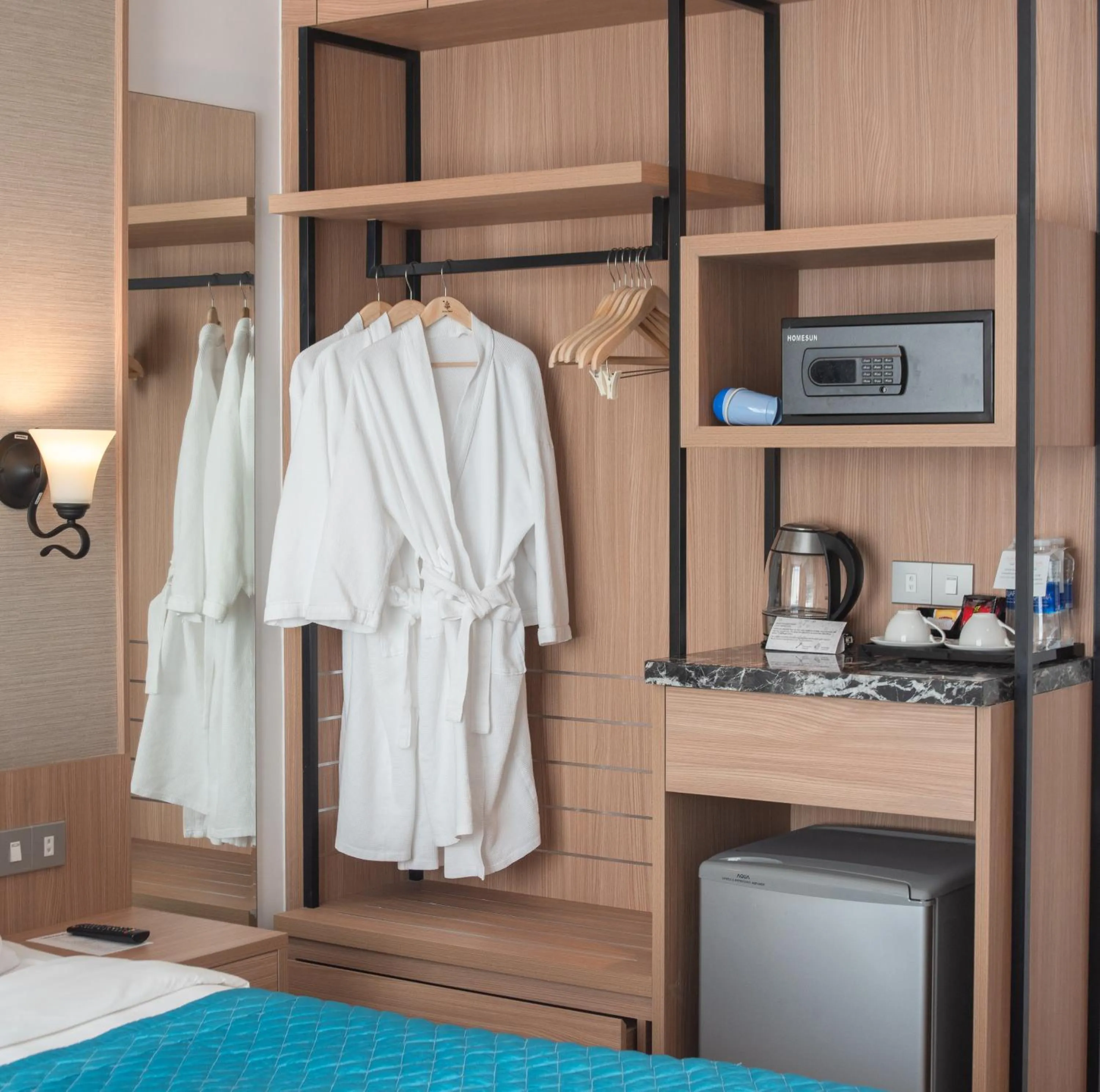 Coffee/tea facilities, Bed in Navada Beach Hotel