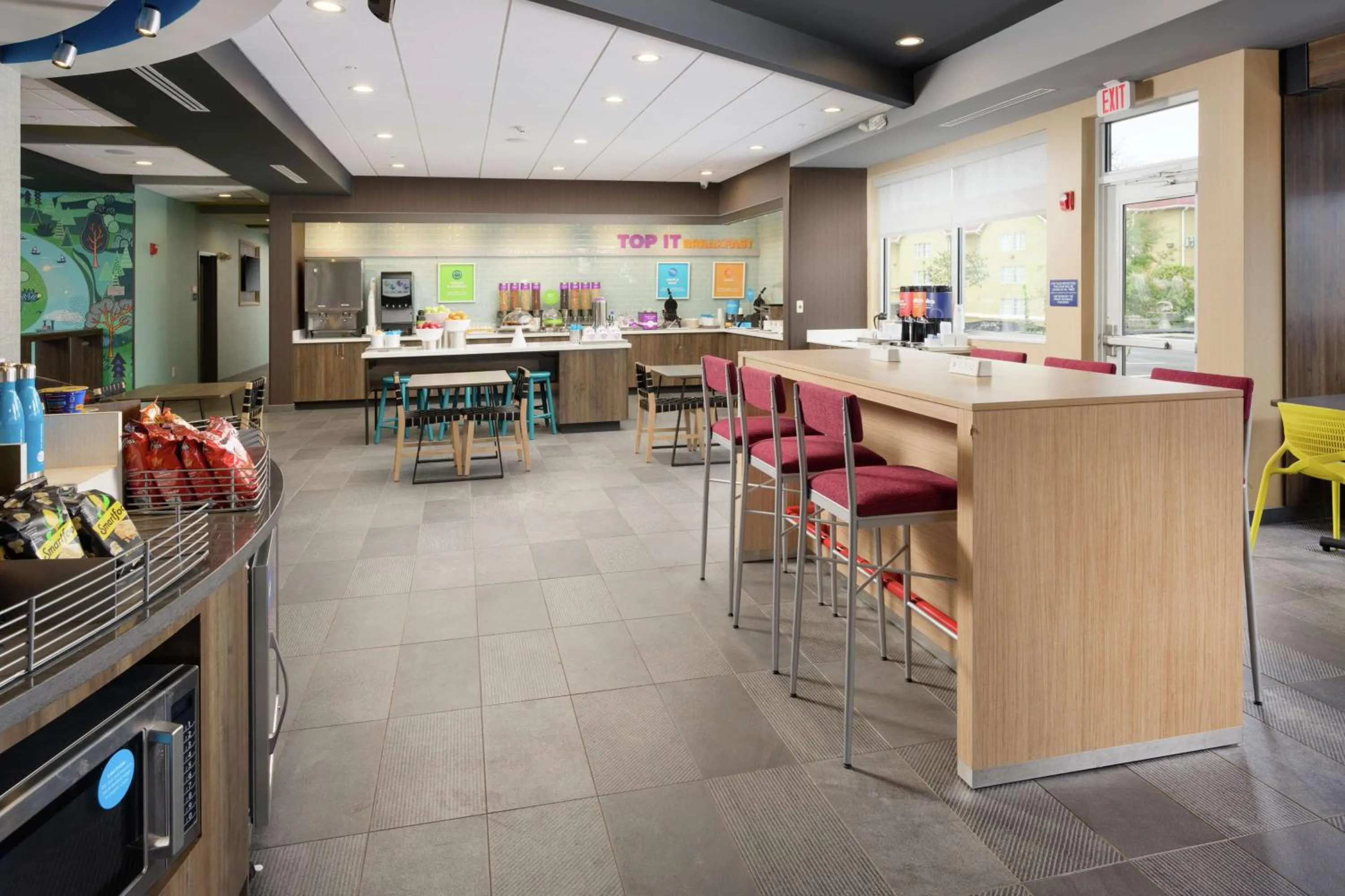 Restaurant/places to eat in Tru By Hilton Chattanooga Hamilton Place, Tn