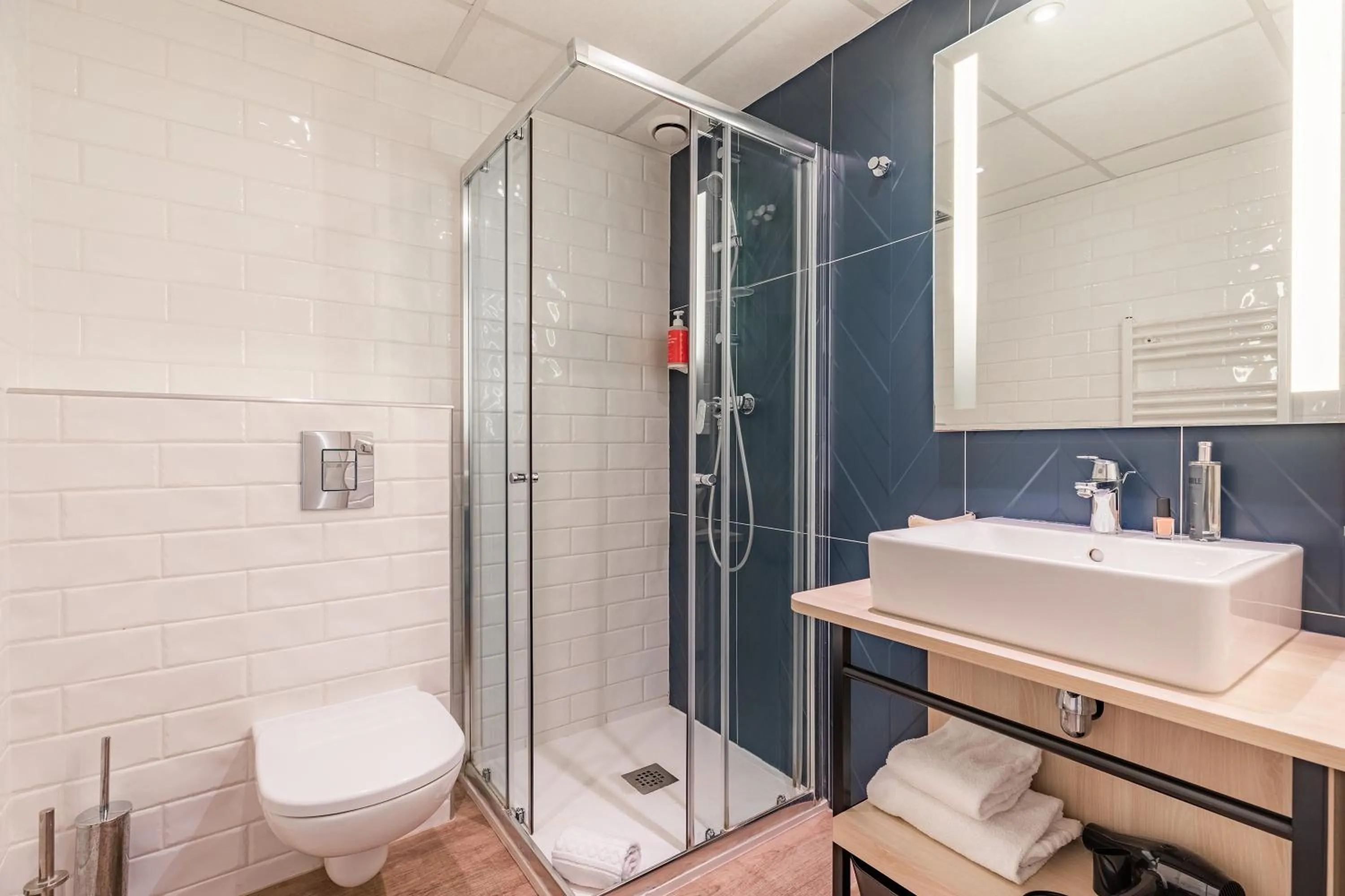 Shower in Appart'City Confort Montpellier Saint Roch