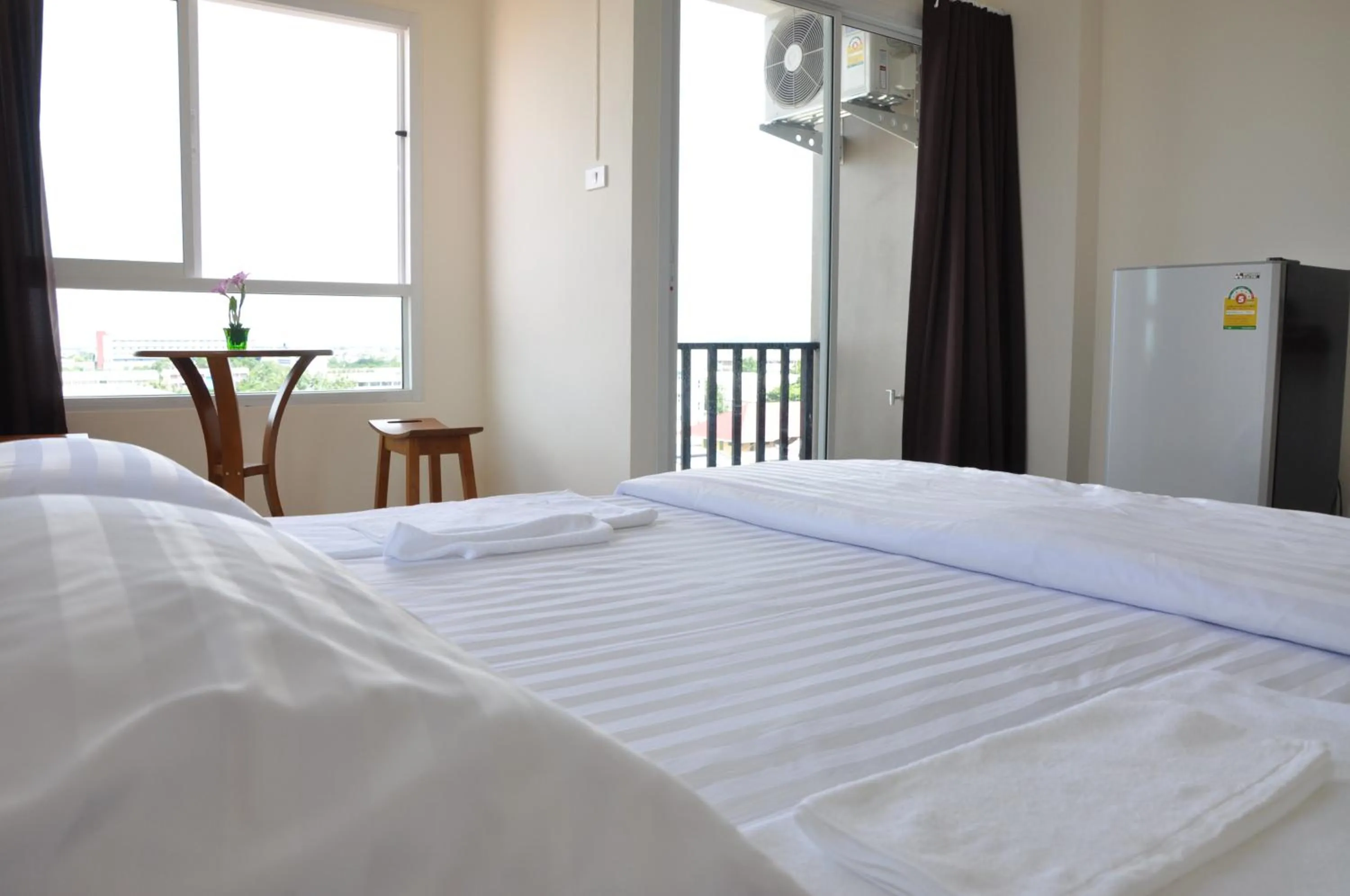 City view, Bed in My Room