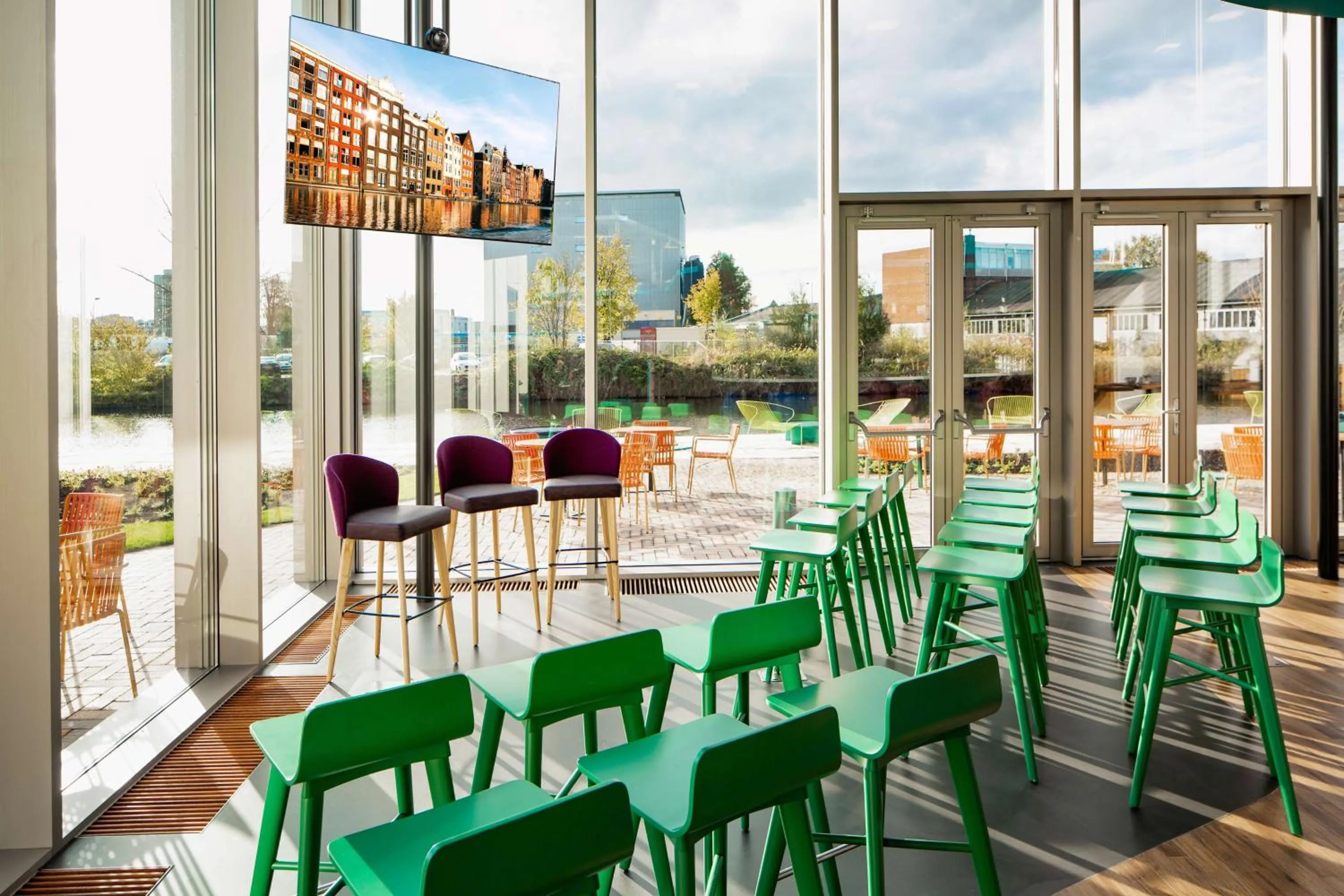 Restaurant/places to eat in YOTEL Amsterdam