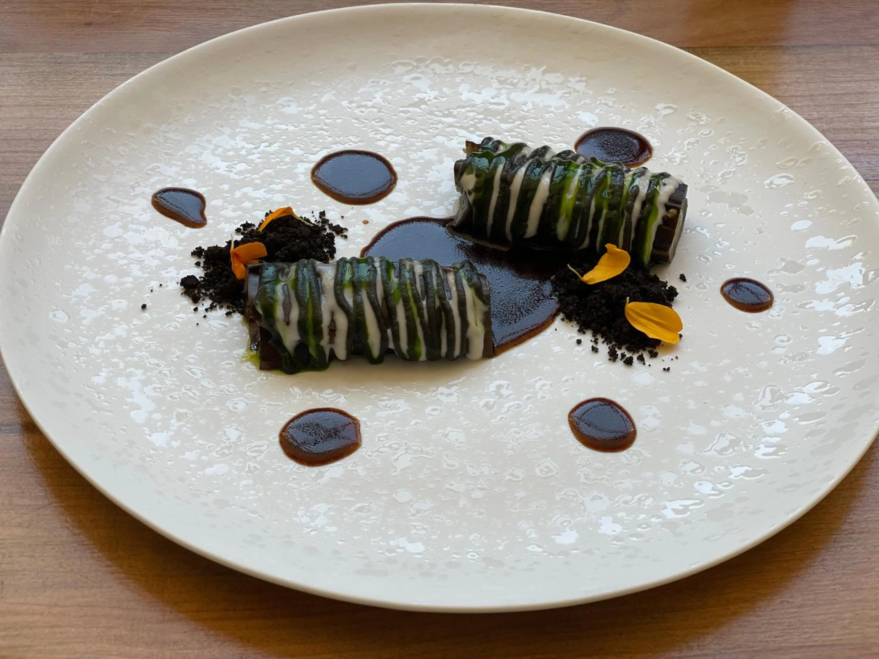 Restaurant/places to eat in Paragon 700 Boutique Hotel & SPA