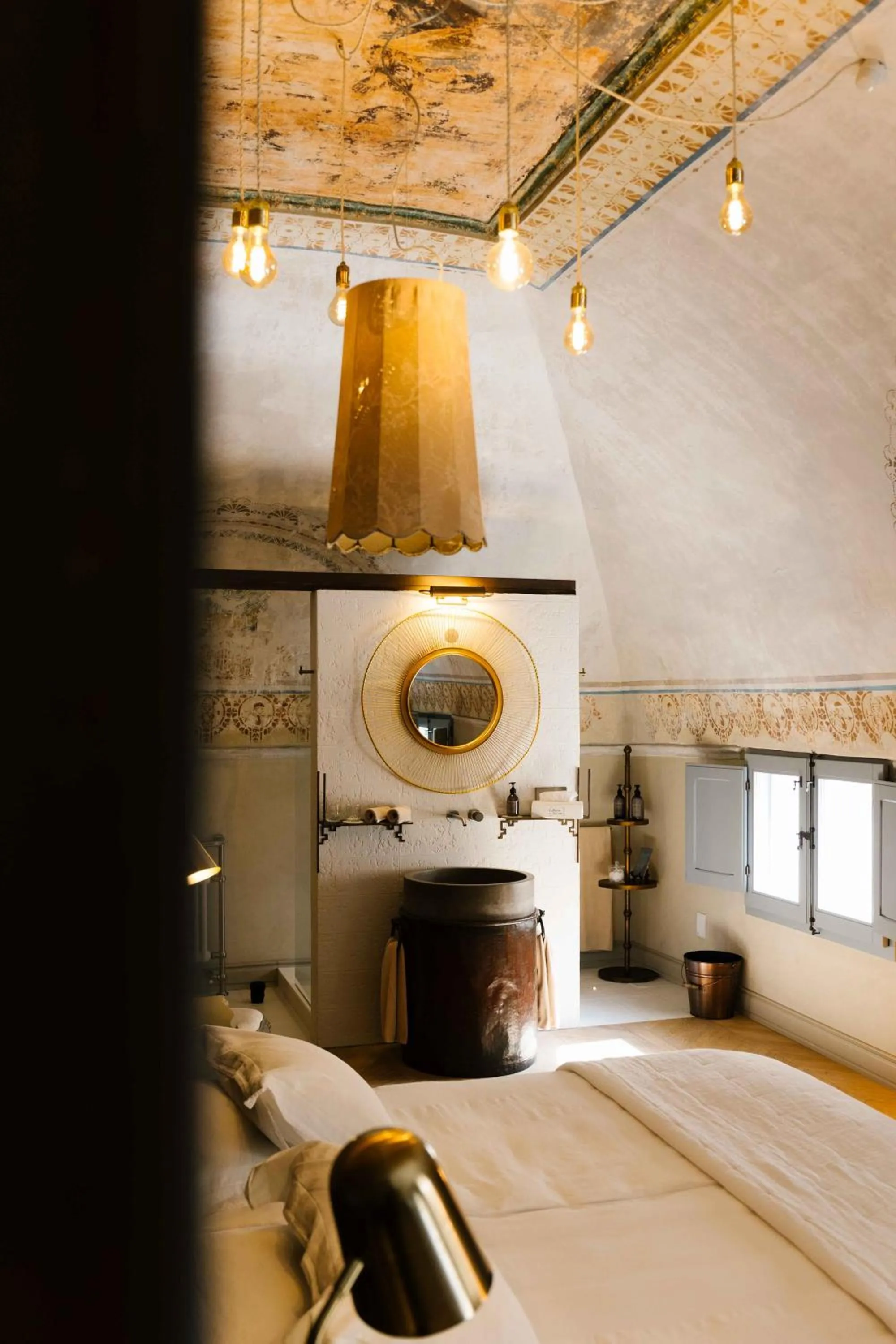 Bed in Paragon 700 Boutique Hotel & SPA