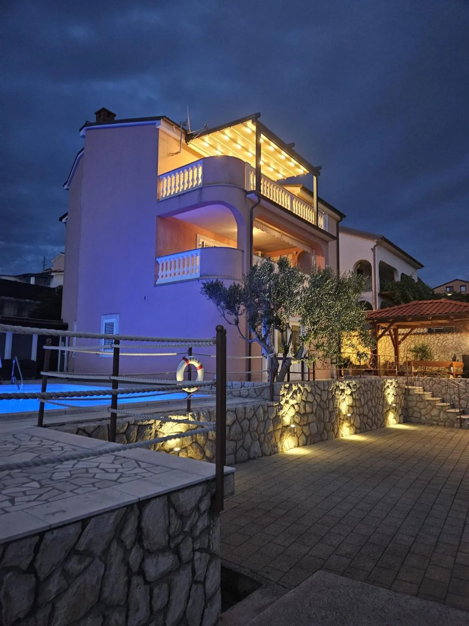 Villa M