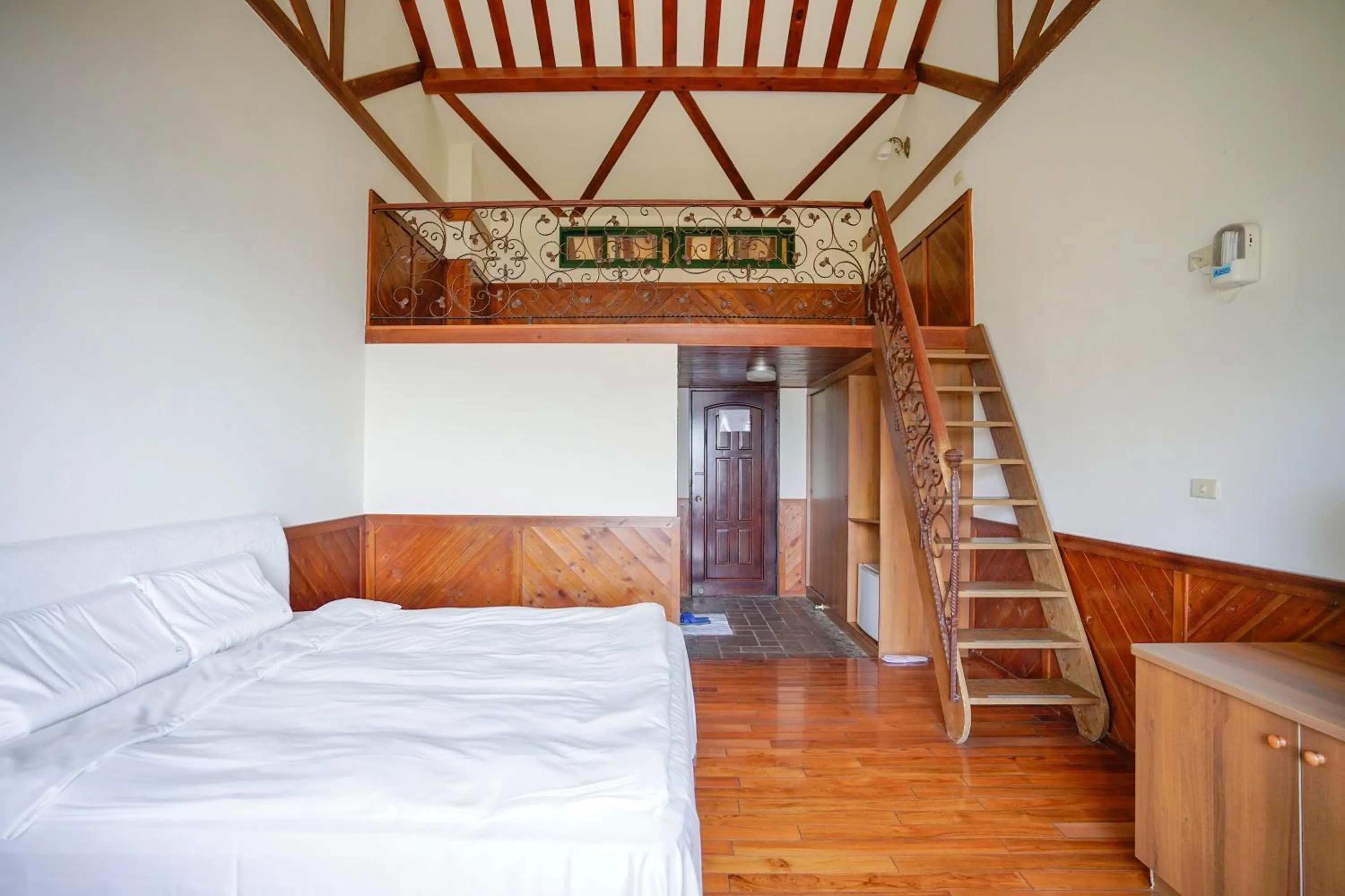 Bed in Cloud Falls Resort