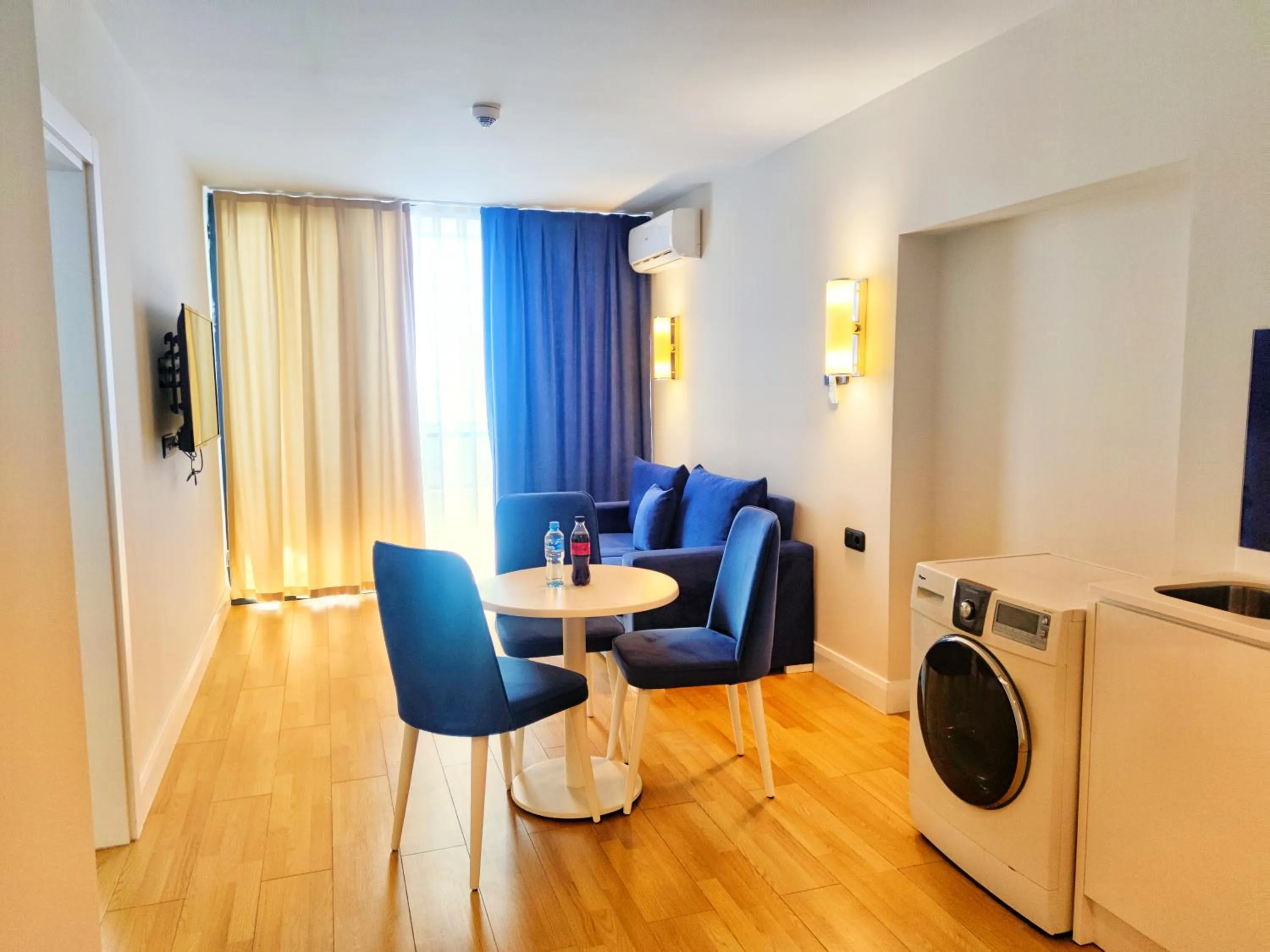 Living room, Seating Area in Orbi City Inn