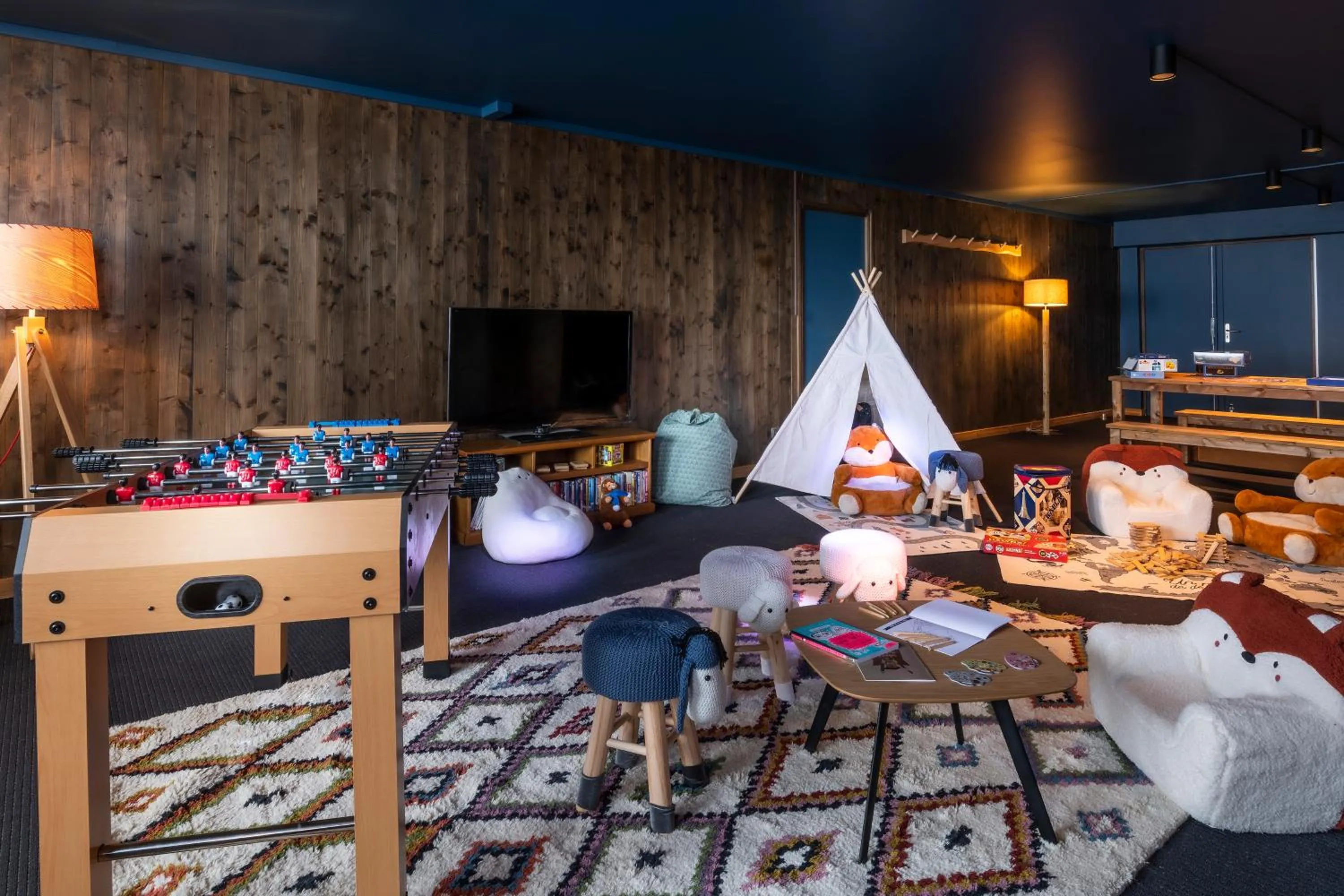 Children play ground in Chalet Hotel Kaya