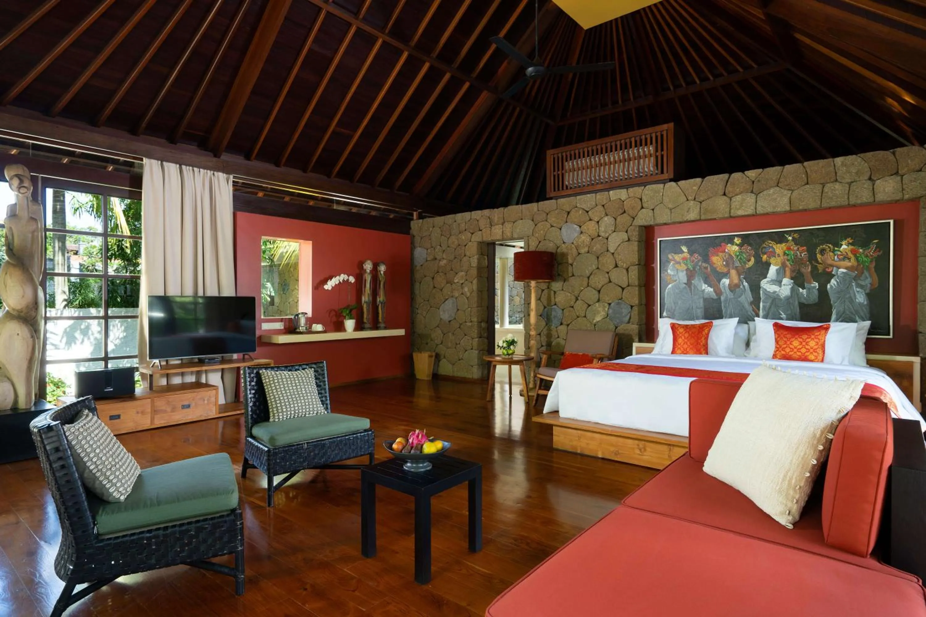 TV and multimedia, Bed in Uma Giri Villas Ubud by GenuineHost