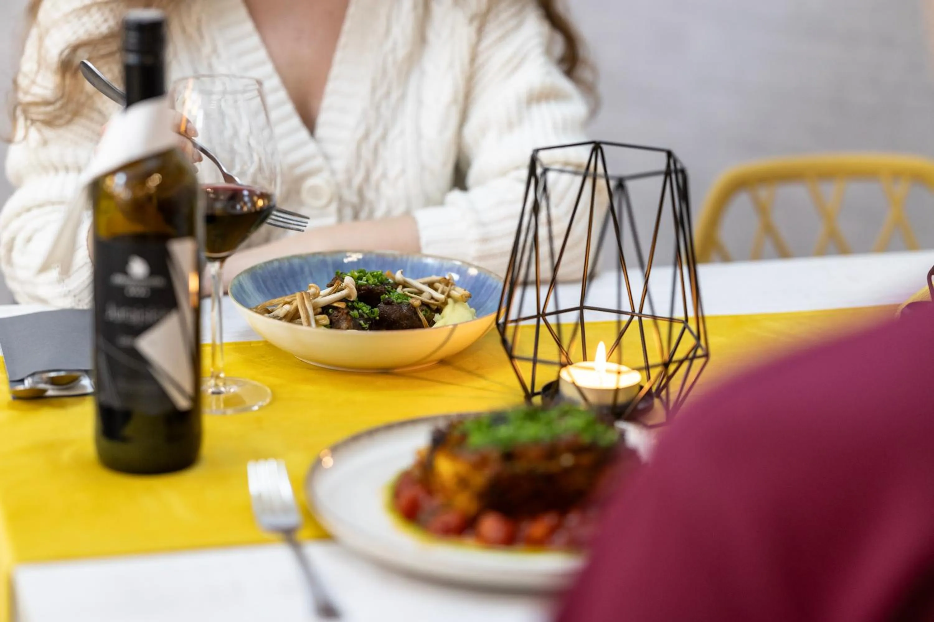 Restaurant/places to eat in Jurajski Kryształ