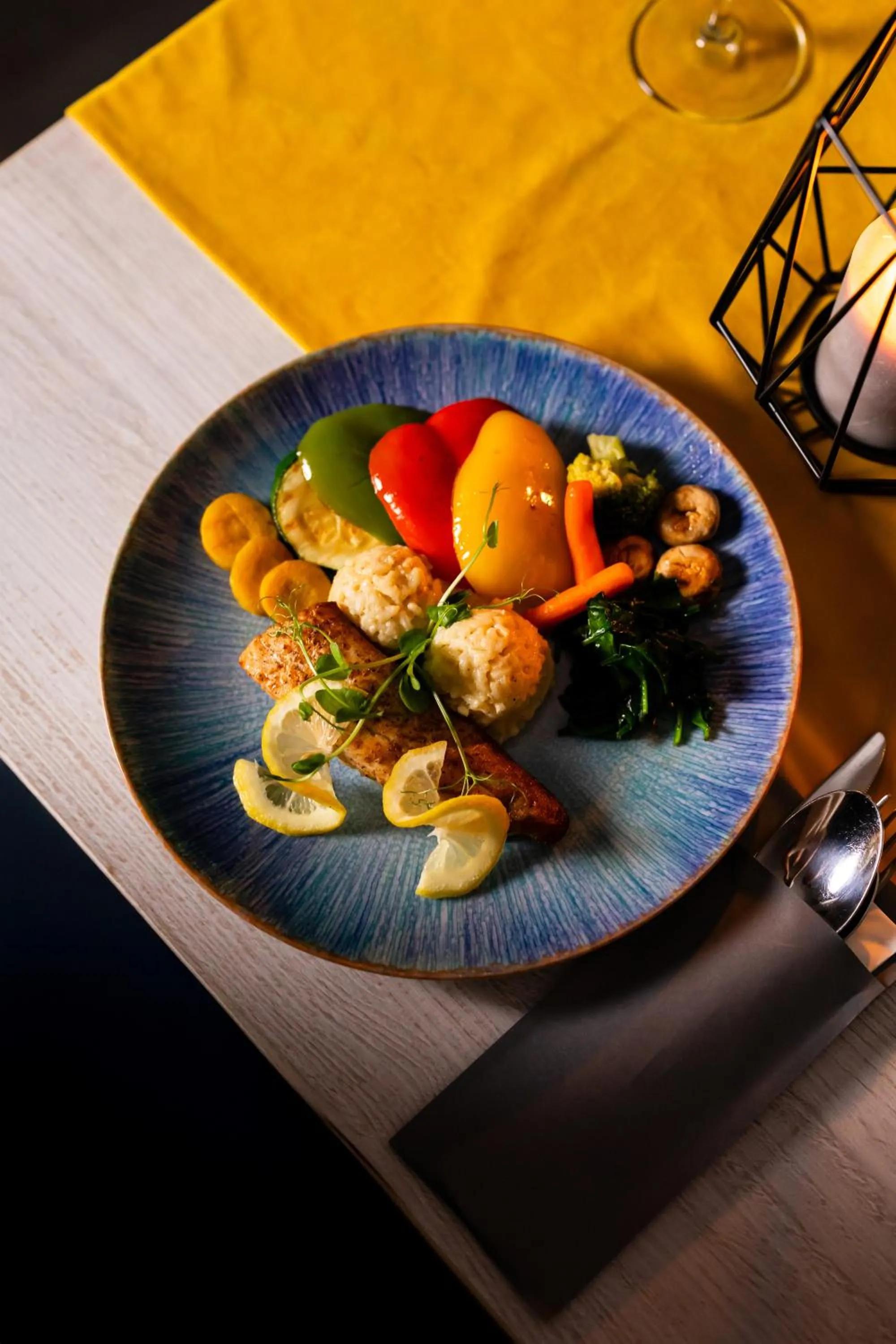 Restaurant/places to eat in Jurajski Kryształ