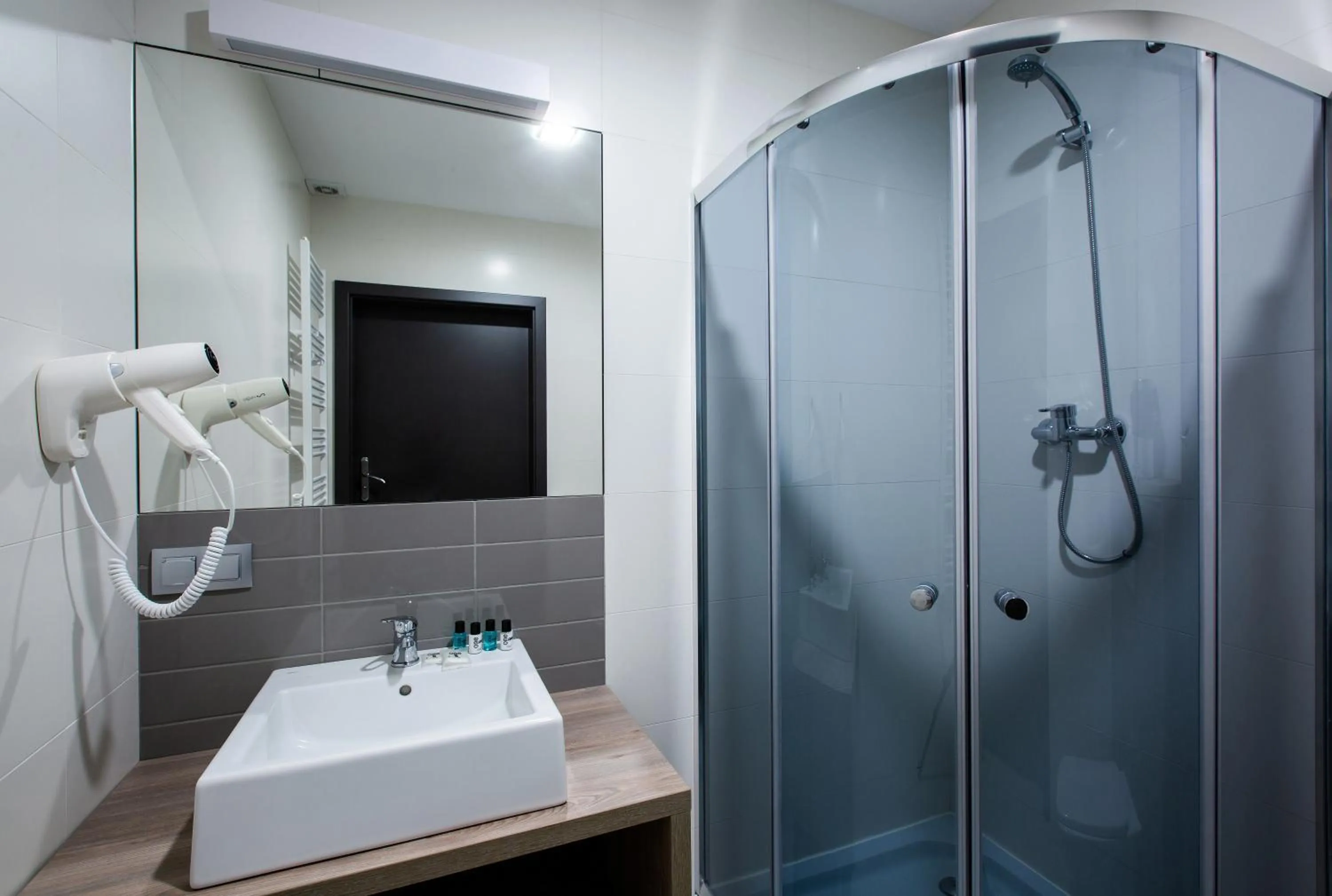 Shower in Jurajski Kryształ