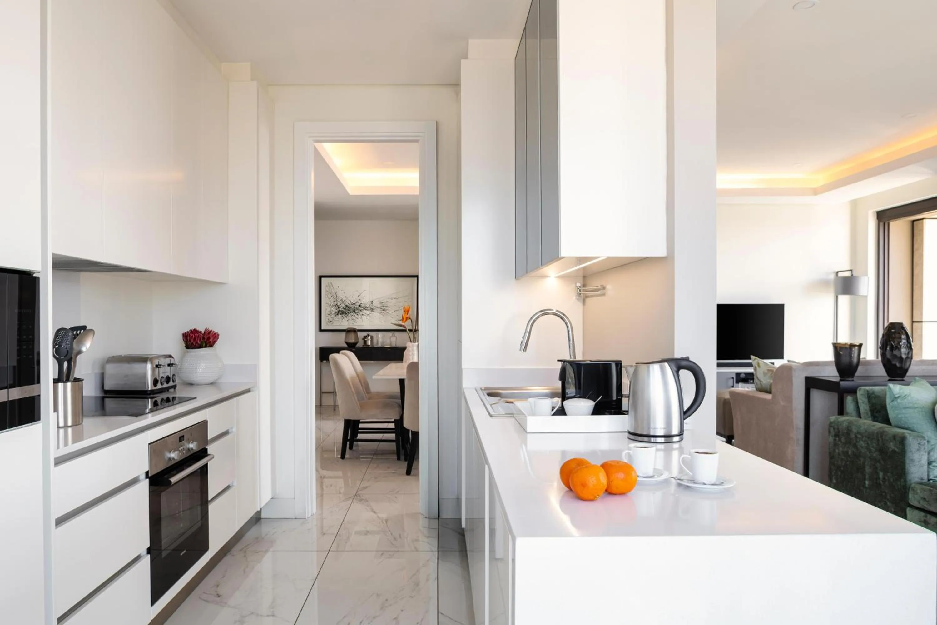 Kitchen or kitchenette in The Leonardo