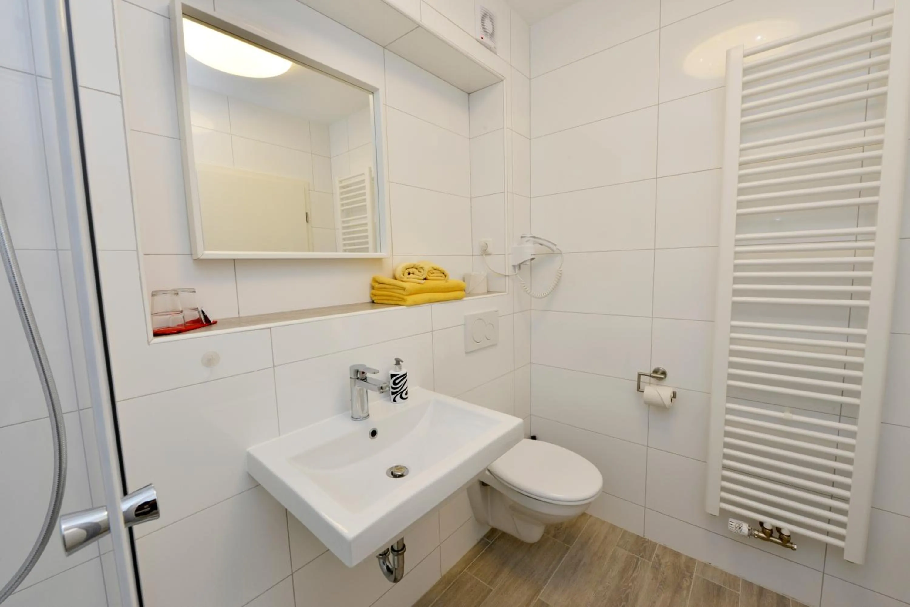 Bathroom in Hotel Garni Pension Gambrinus