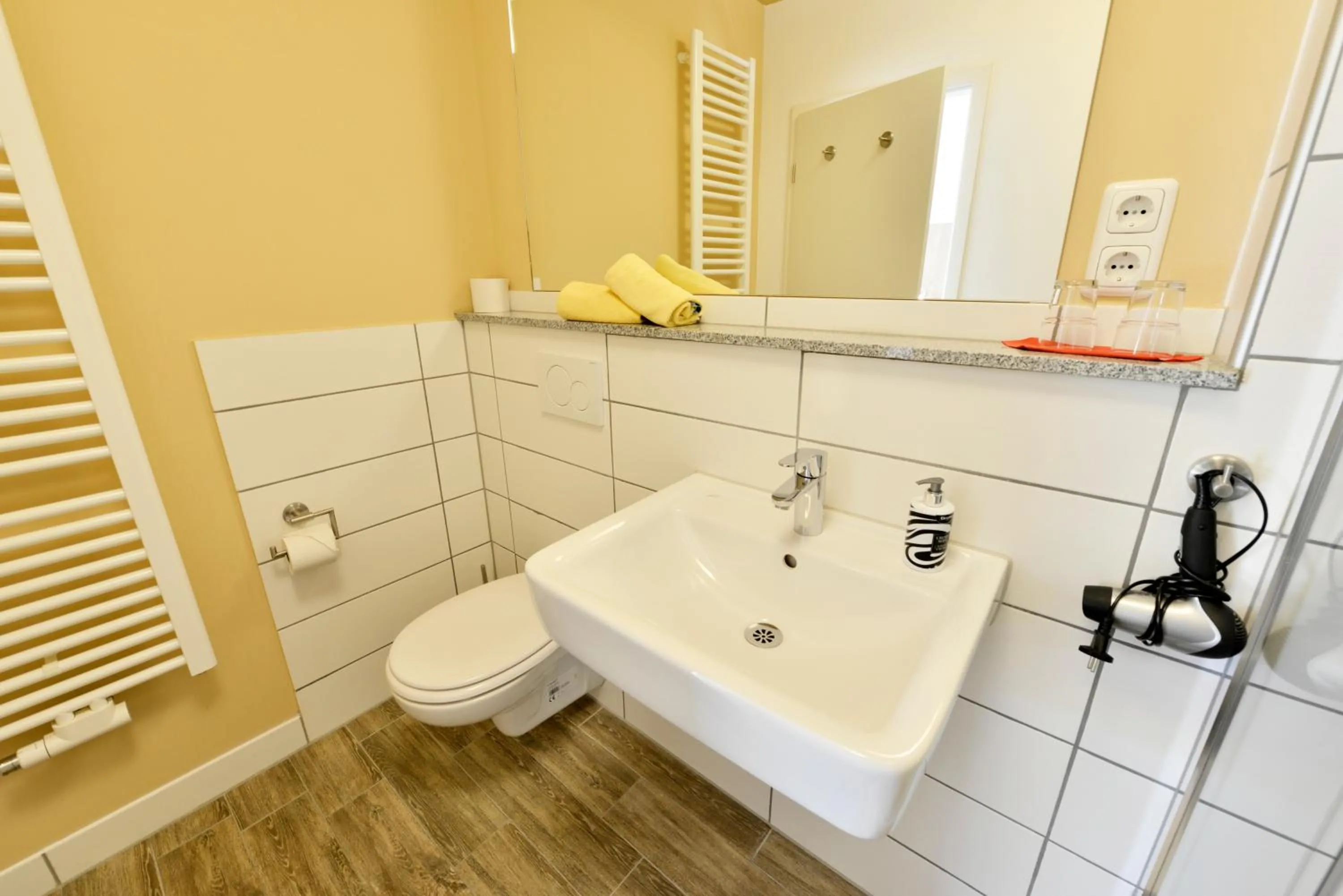 Bathroom in Hotel Garni Pension Gambrinus