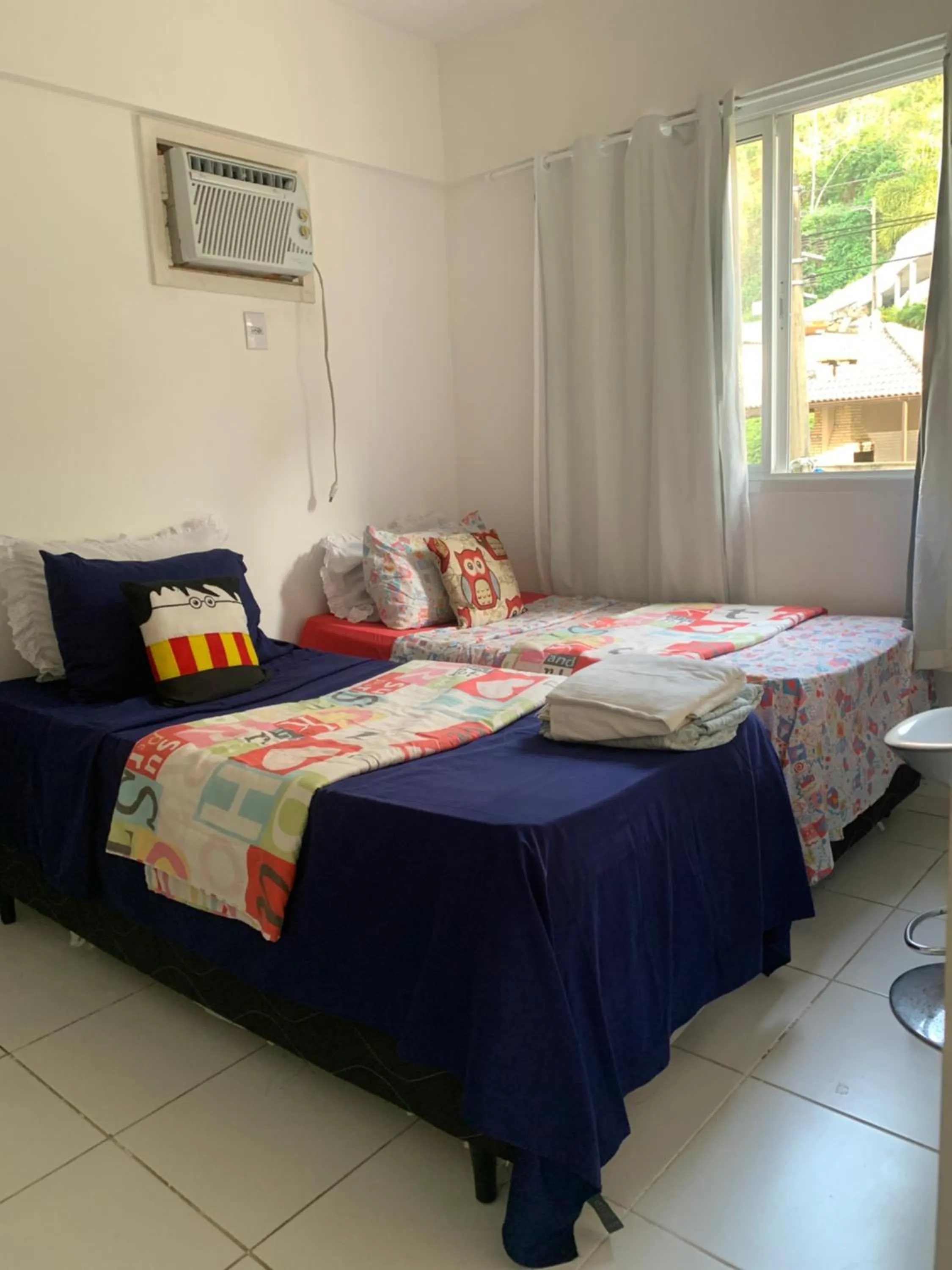 Photo of the whole room, Bed in Mangaratiba Porto Real Suíte