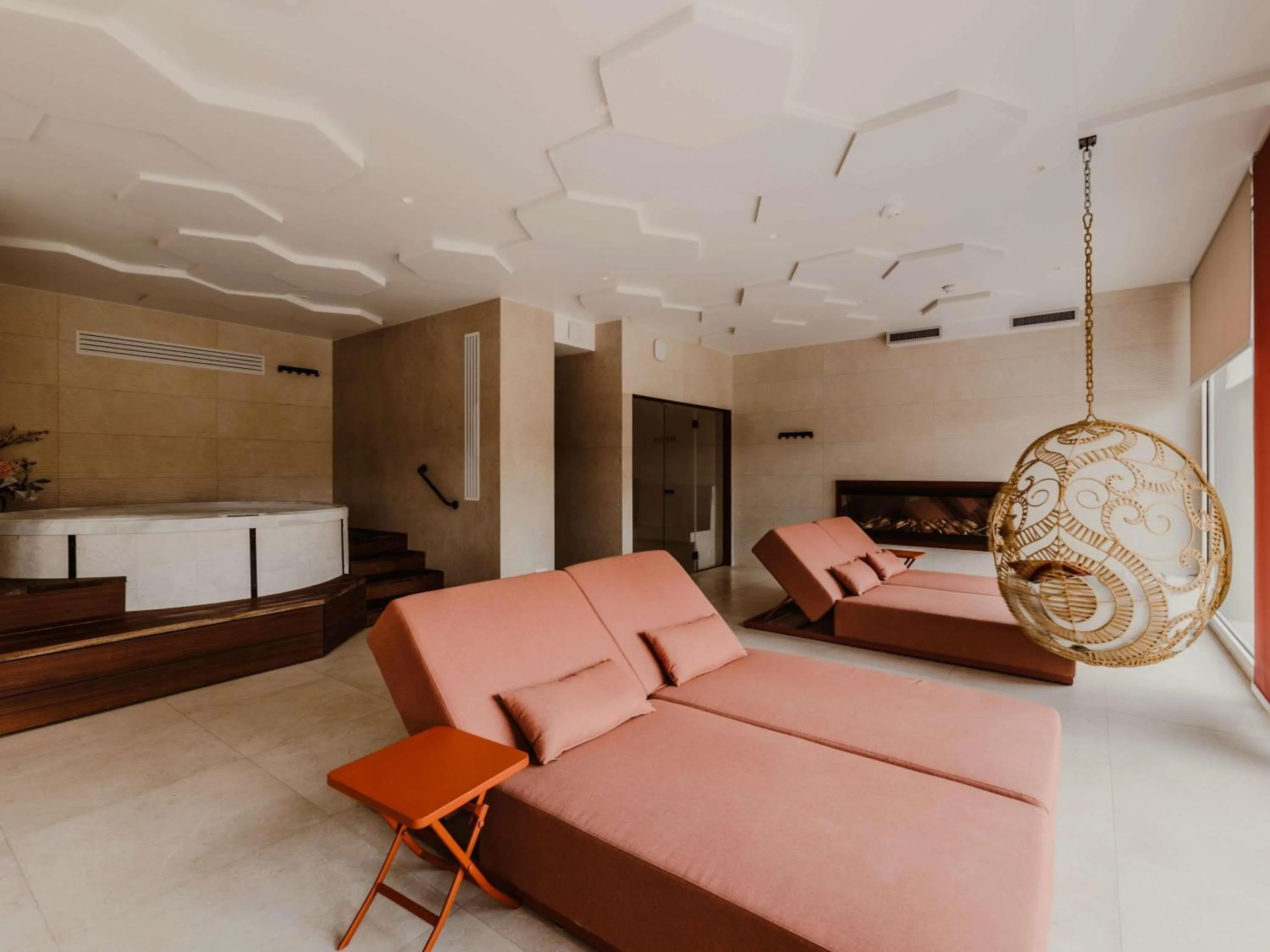 Spa and wellness centre/facilities in Mercure Annecy Sud