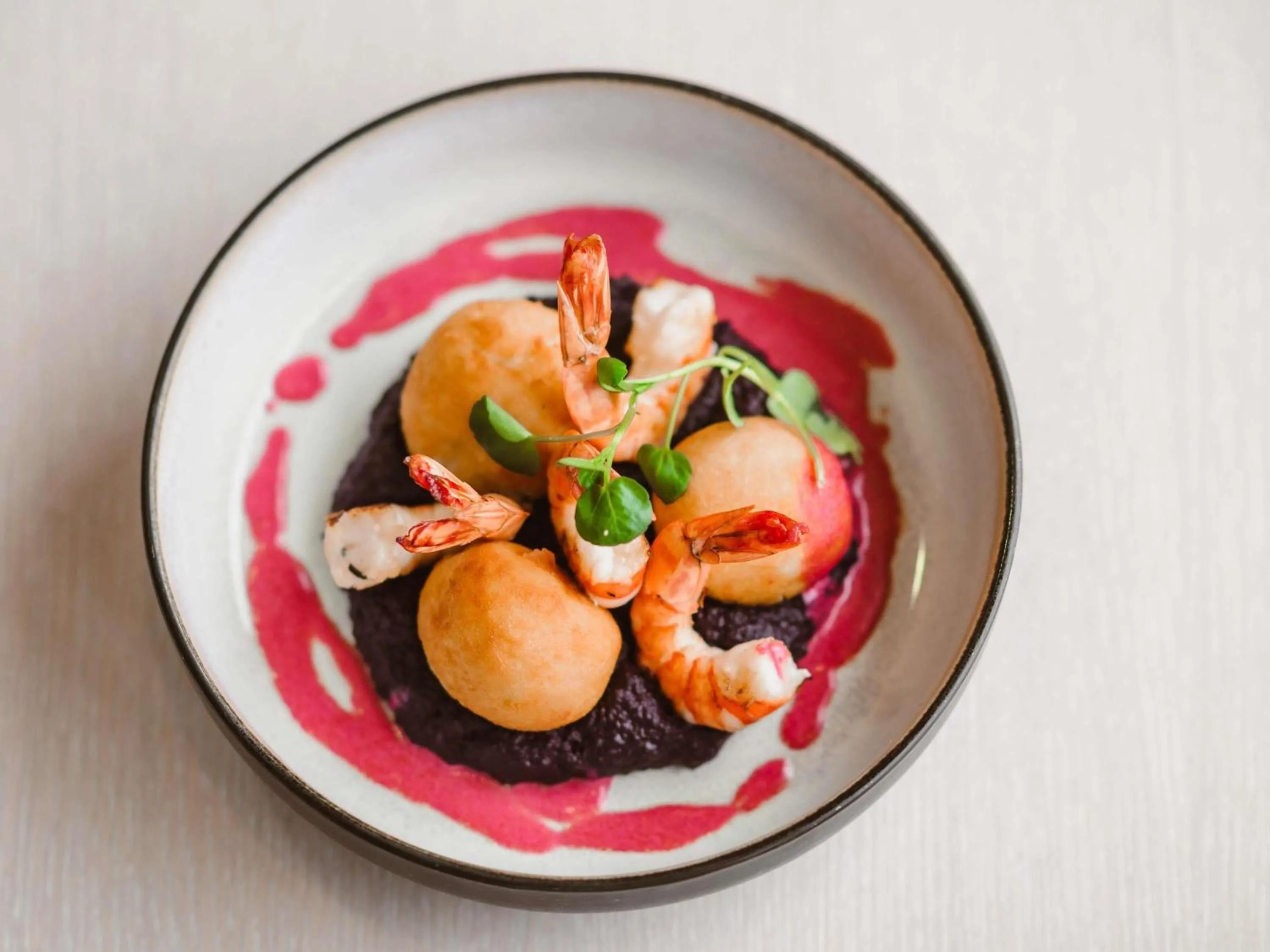 Restaurant/places to eat in Mercure Annecy Sud