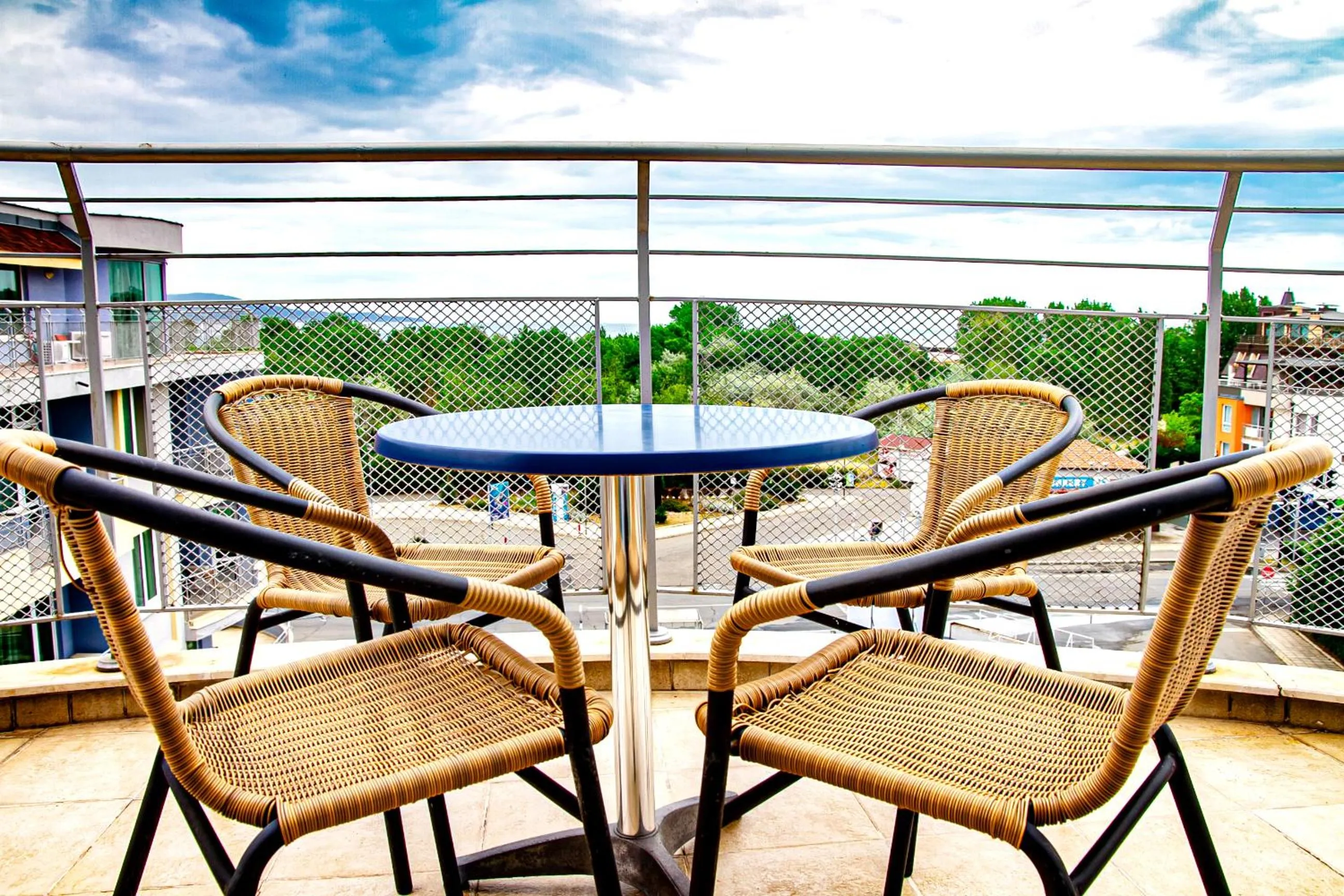 Sea view in Favorit Aparthotel