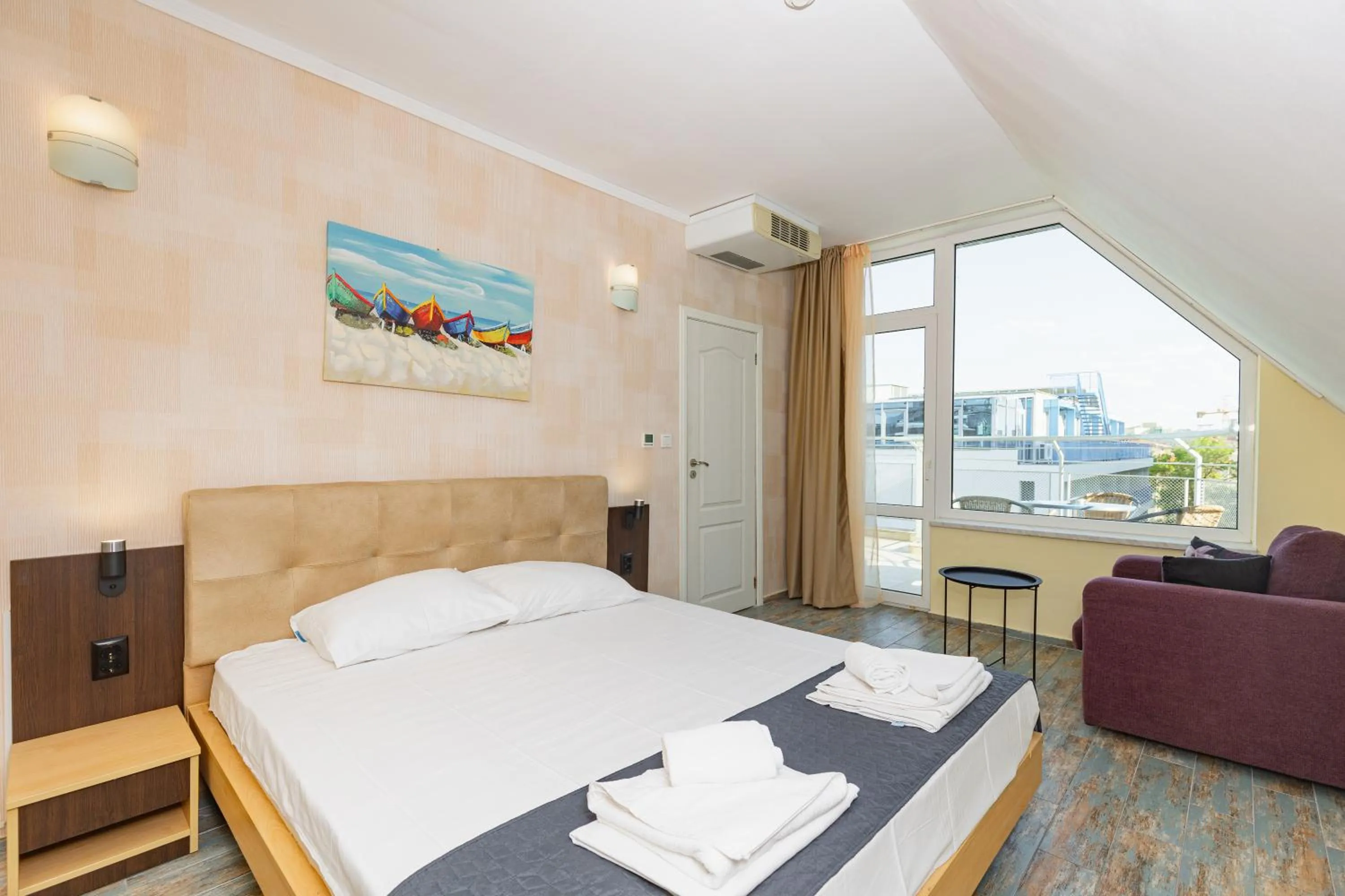 Bed in Favorit Aparthotel