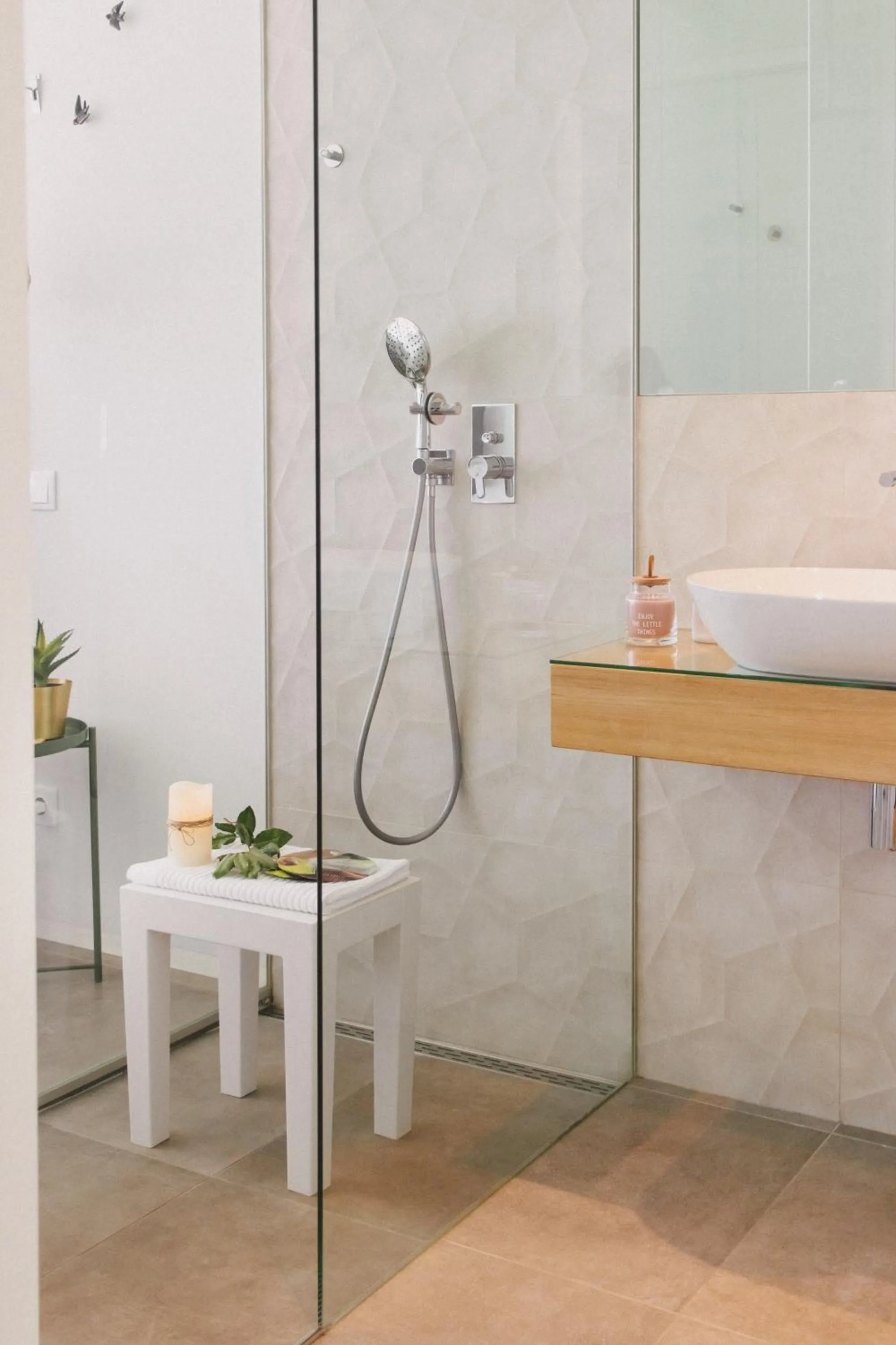 Shower in Casa LNNoa Boutique Room whit private pool