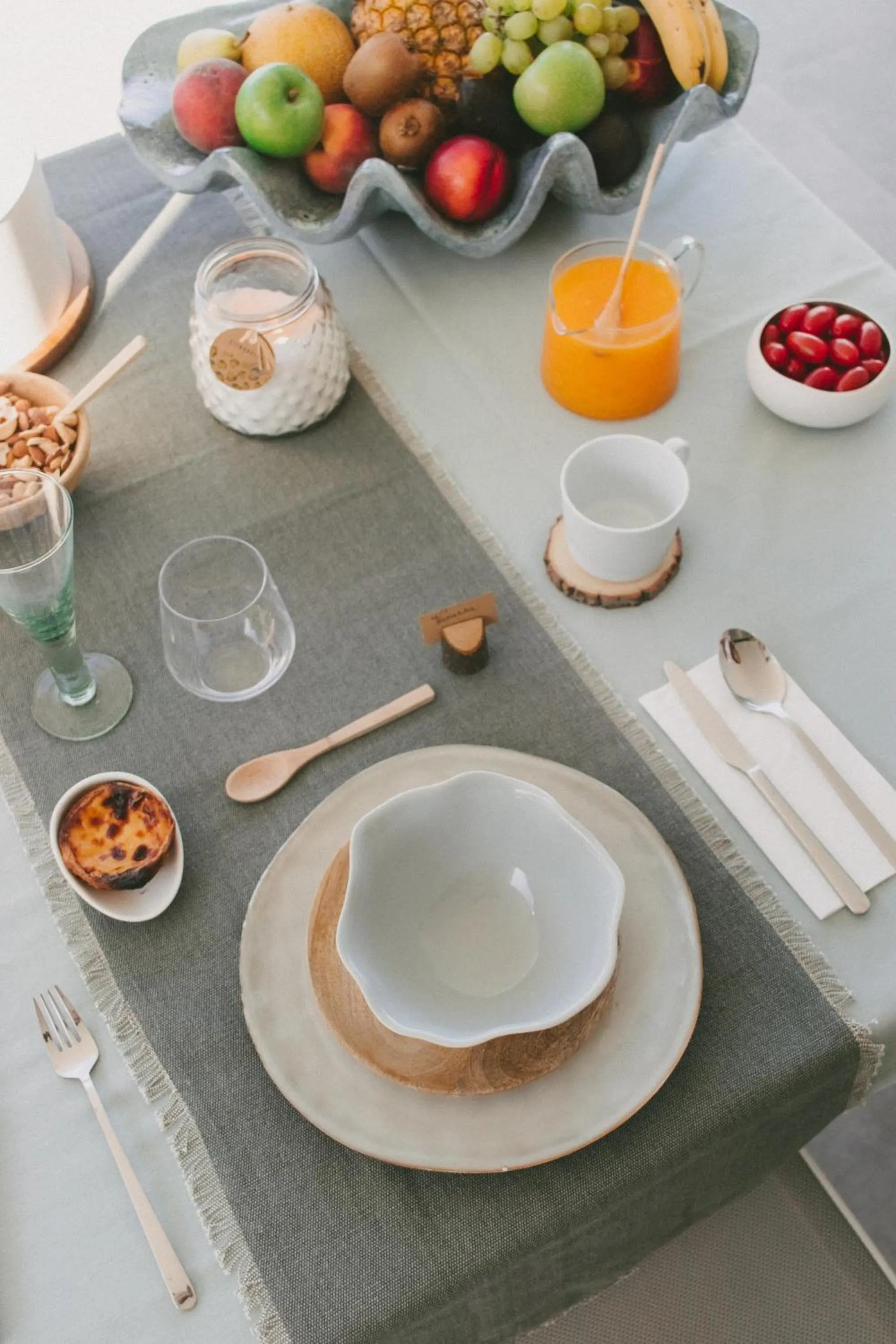 Food and drinks in Casa LNNoa Boutique Room whit private pool