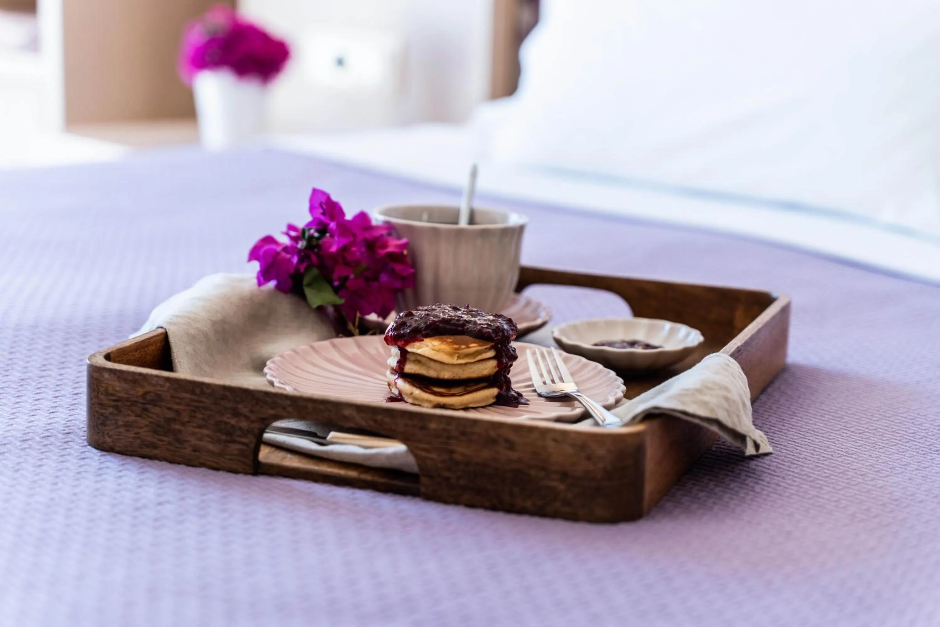 Food and drinks, Bed in Princess Kyniska Suites