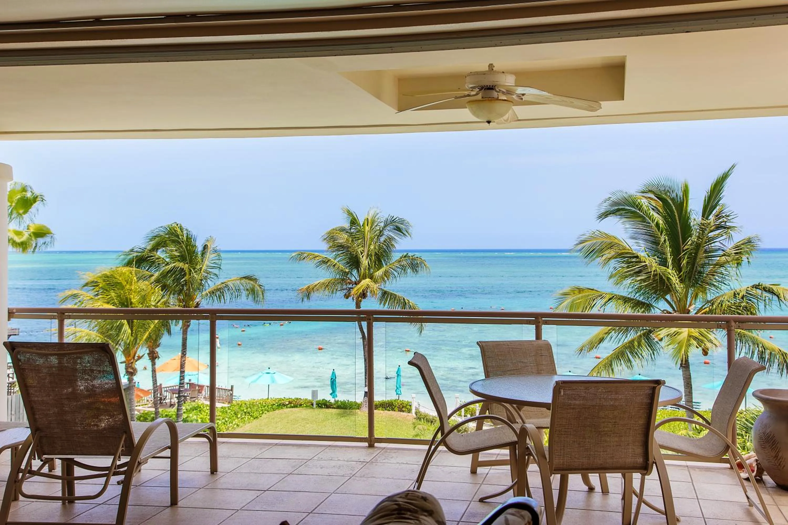 Balcony/Terrace in Coral Gardens on Grace Bay