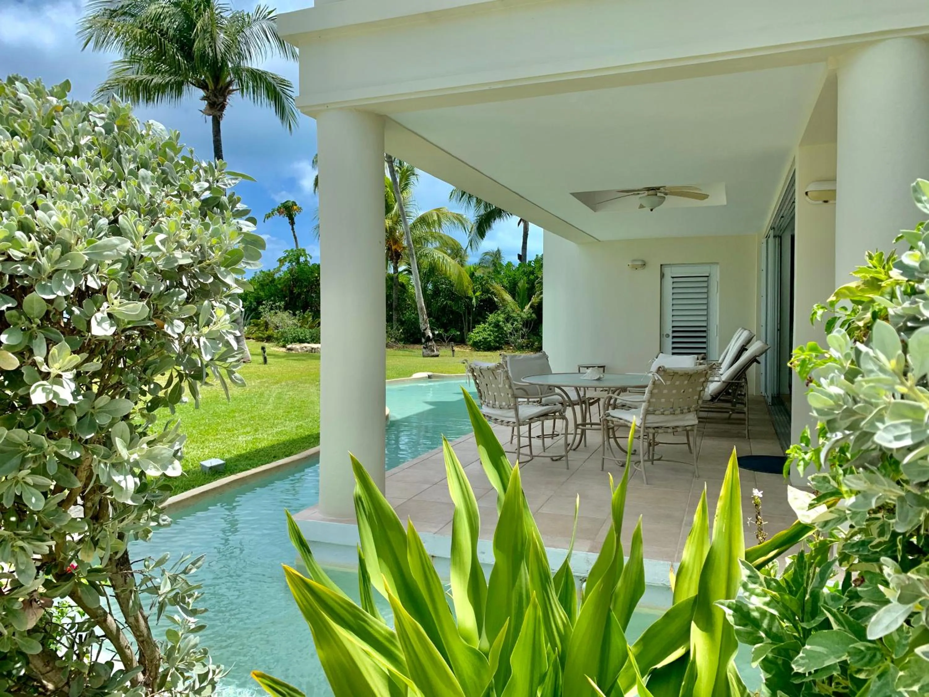 Coral Gardens on Grace Bay