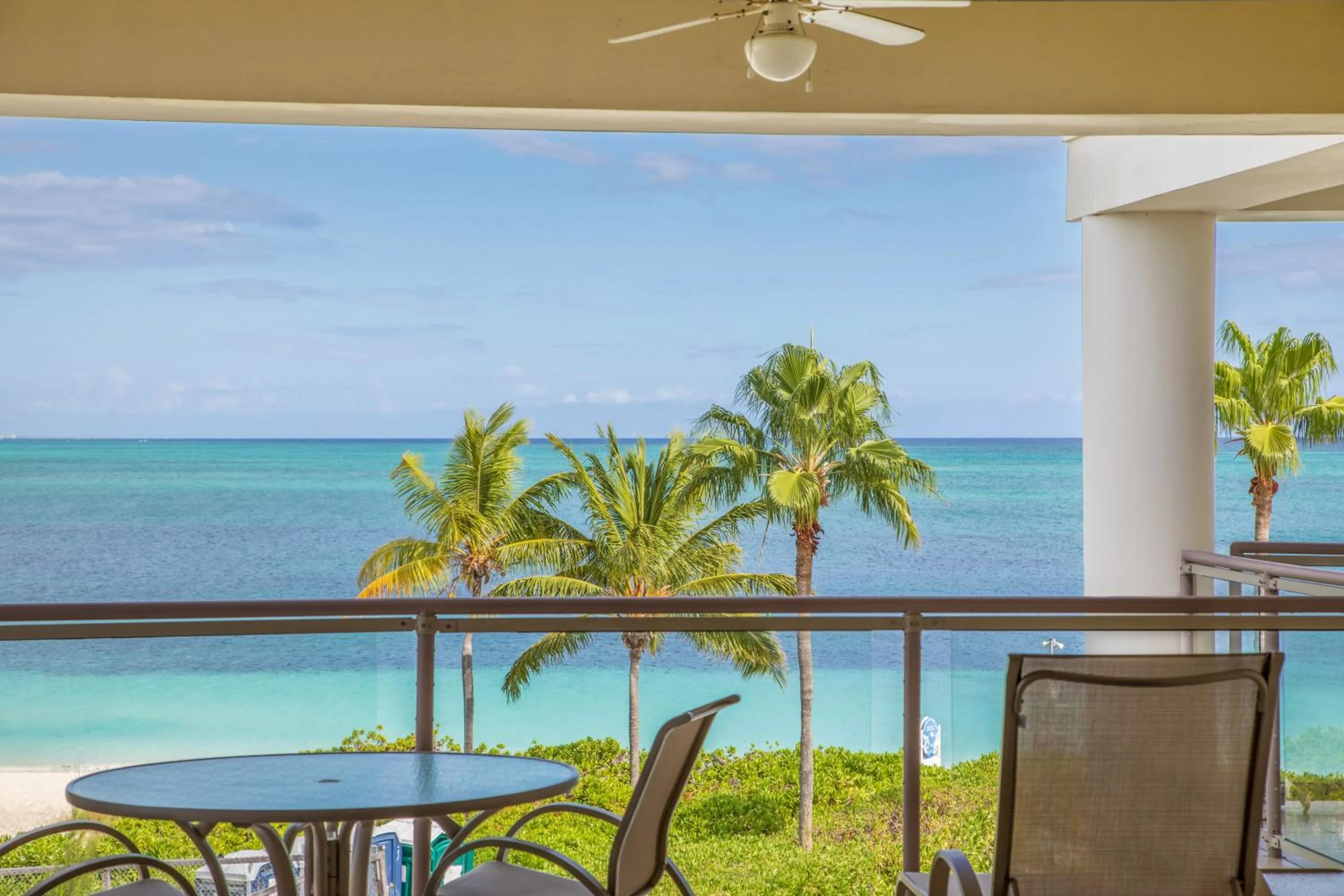 Balcony/Terrace in Coral Gardens on Grace Bay