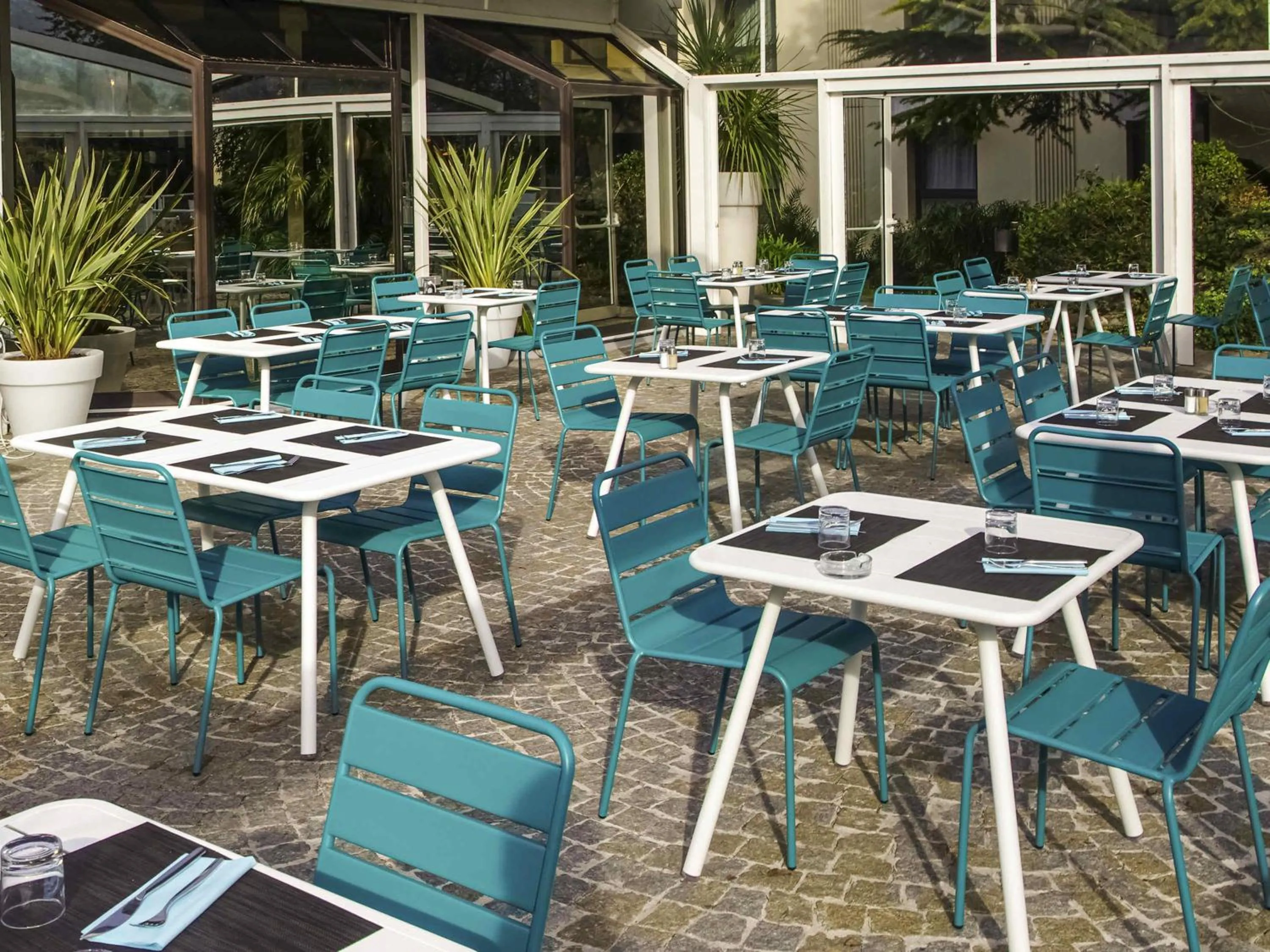 Restaurant/places to eat in Novotel Marseille Est Porte d'Aubagne