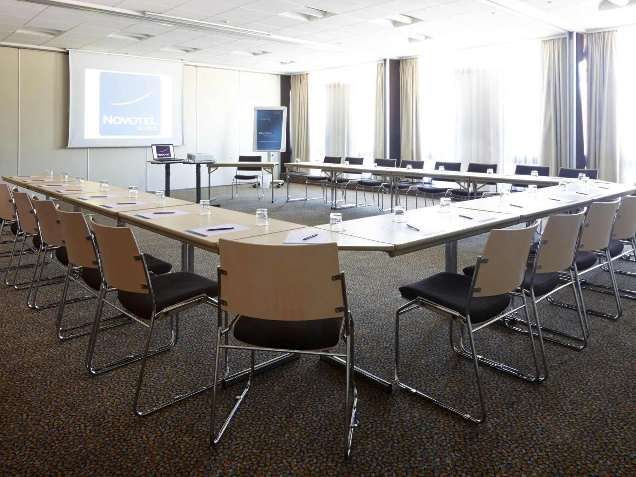 Meeting/conference room in Novotel Marseille Est Porte d'Aubagne