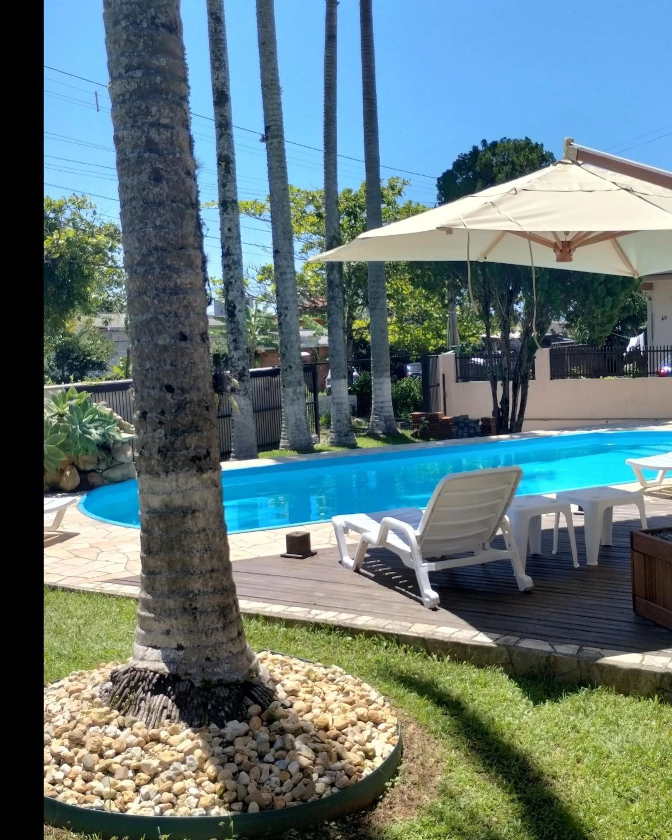 Swimming pool in Pousada Baía dos Corais