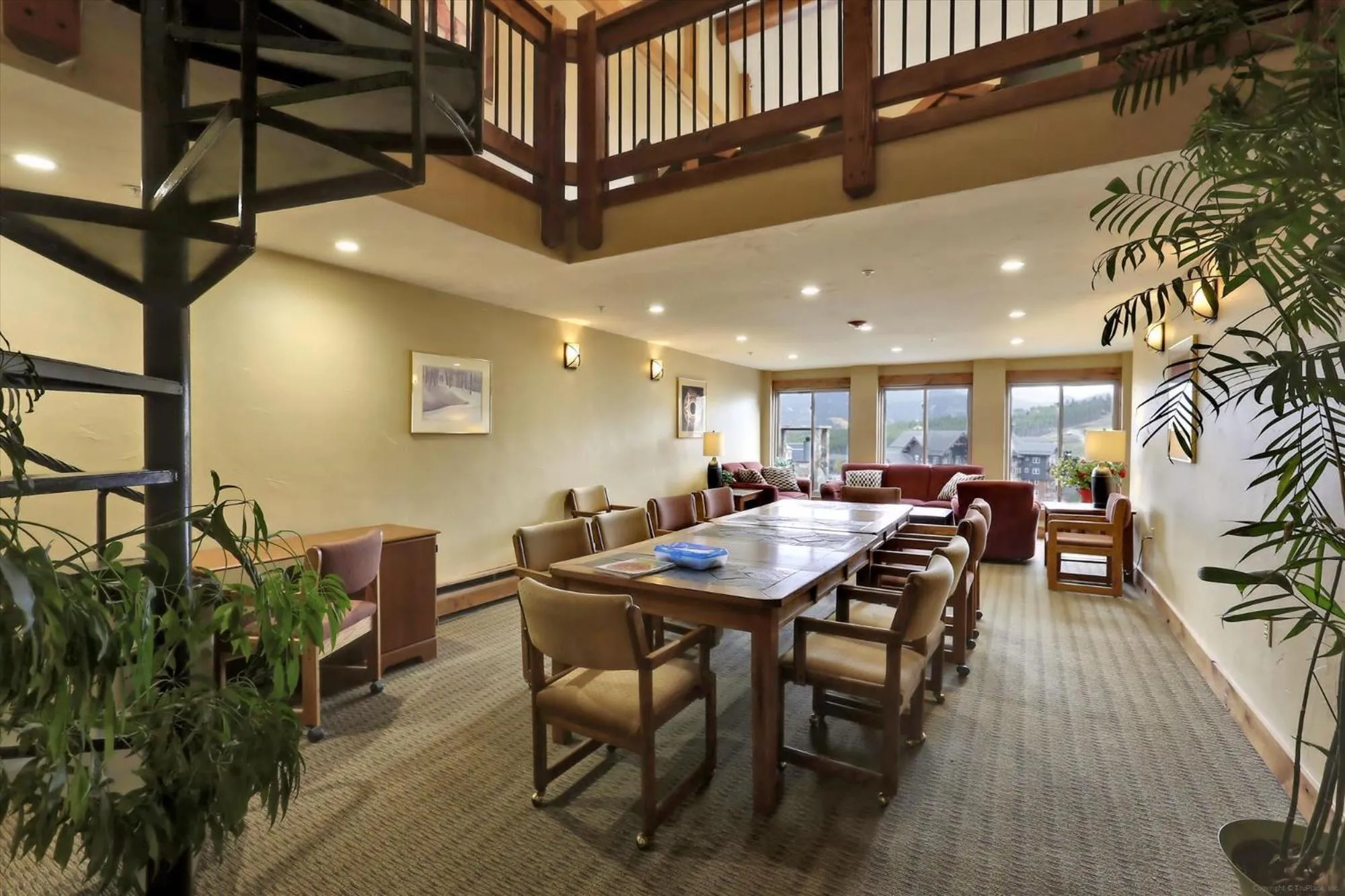 Skiwatch 102