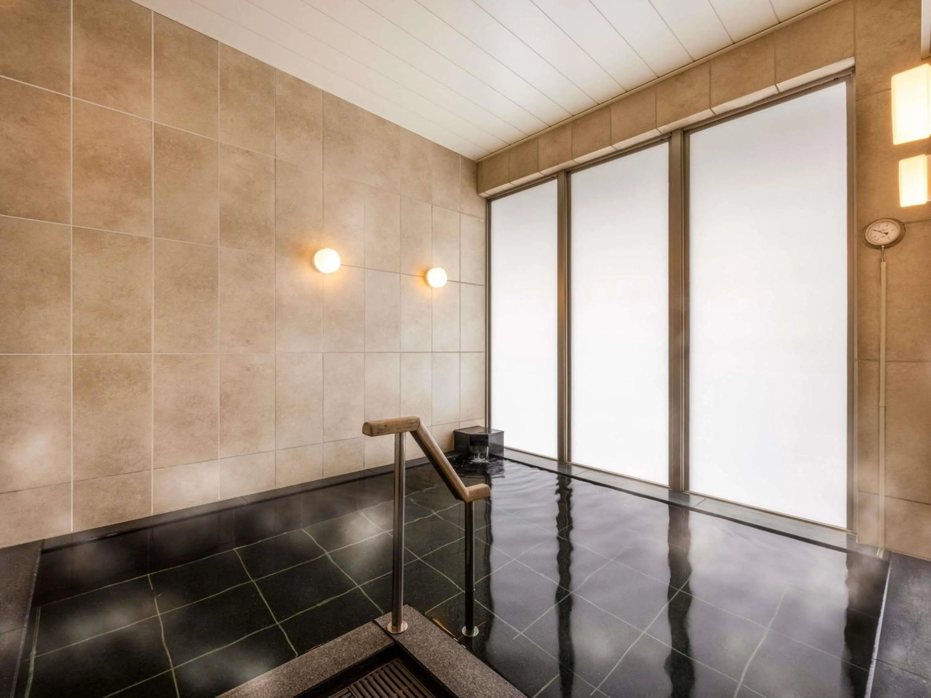 Bedroom in ibis Styles Tokyo Ginza East