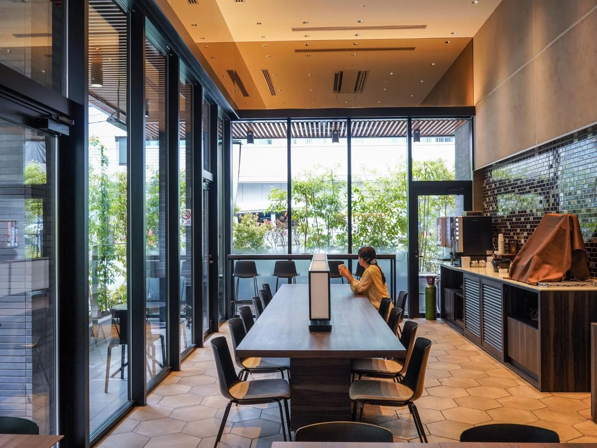 Lounge or bar in ibis Styles Tokyo Ginza East