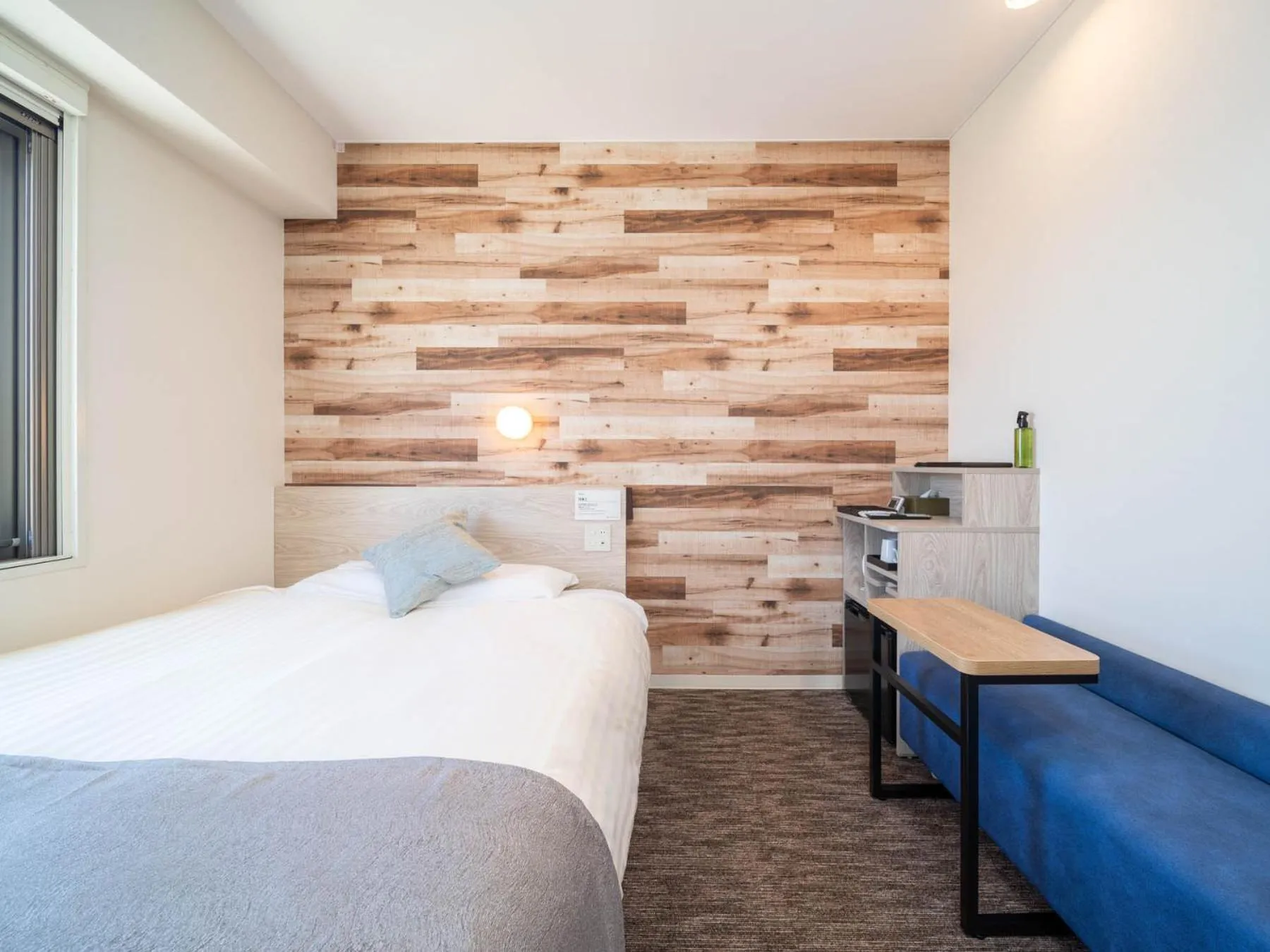 Photo of the whole room, Bed in Super Hotel Premier Shimonoseki