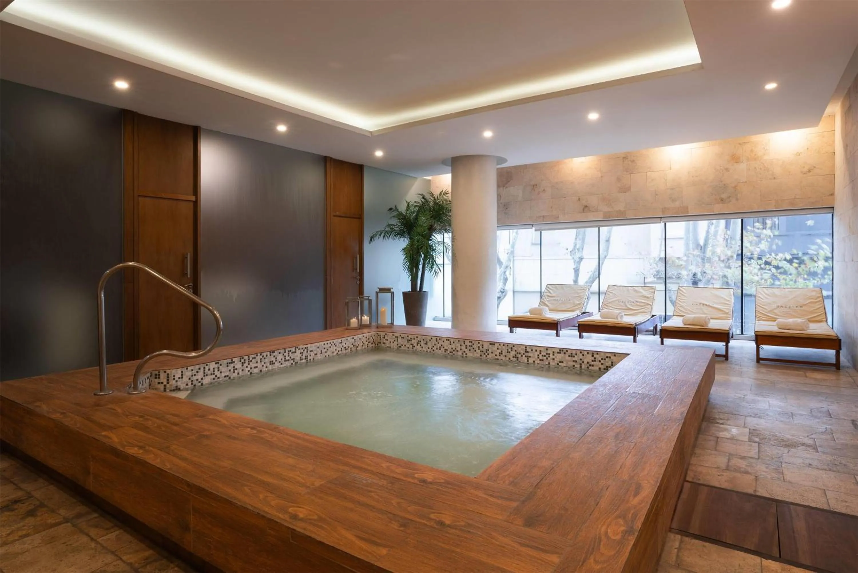 Spa and wellness centre/facilities in Dazzler by Wyndham Montevideo