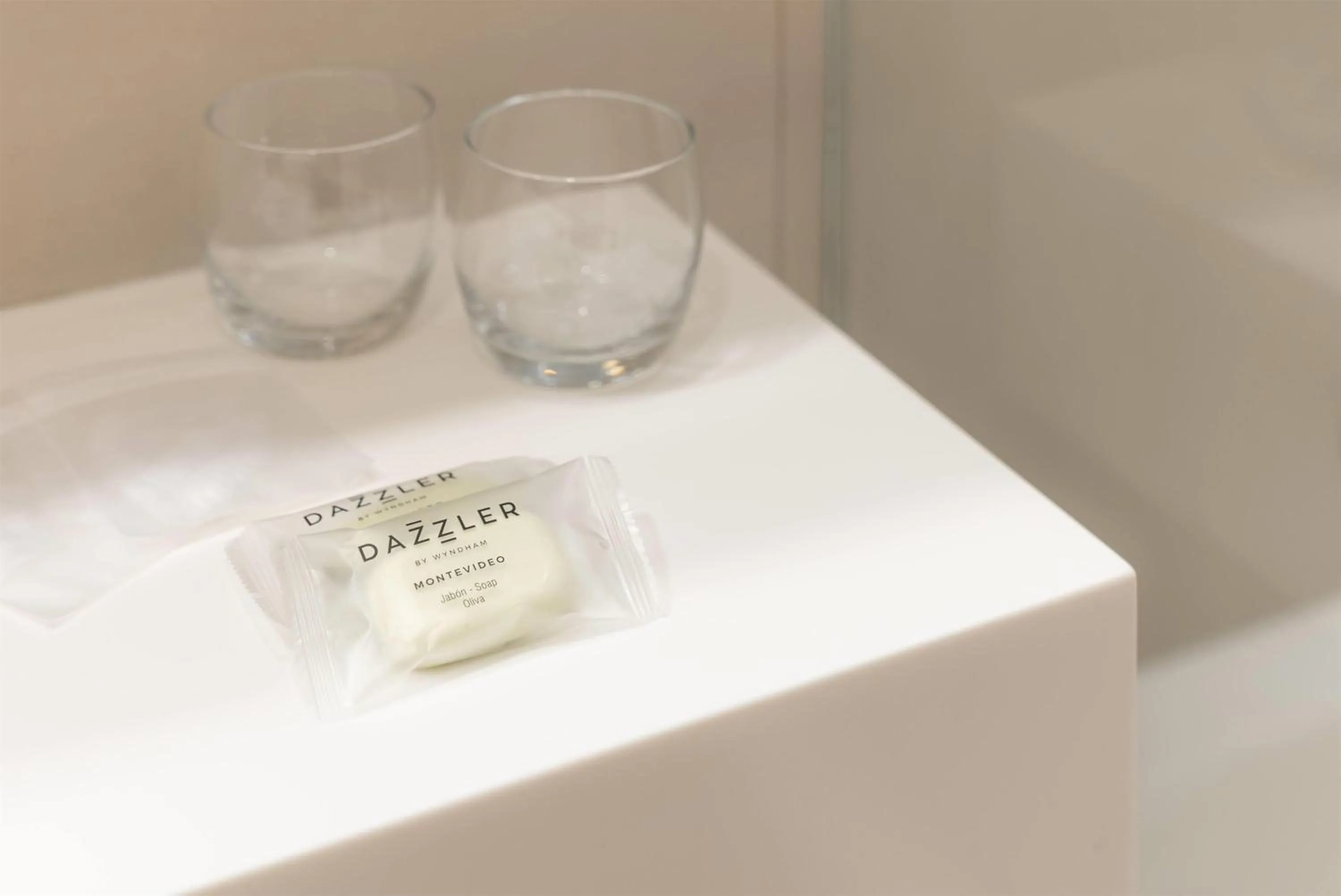 Bathroom in Dazzler by Wyndham Montevideo