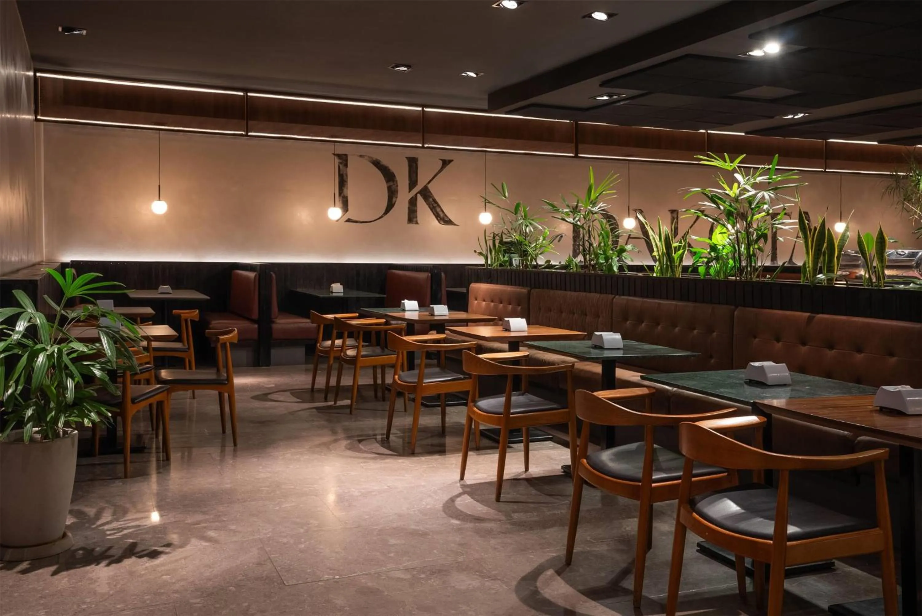 Restaurant/places to eat in Dazzler by Wyndham Montevideo