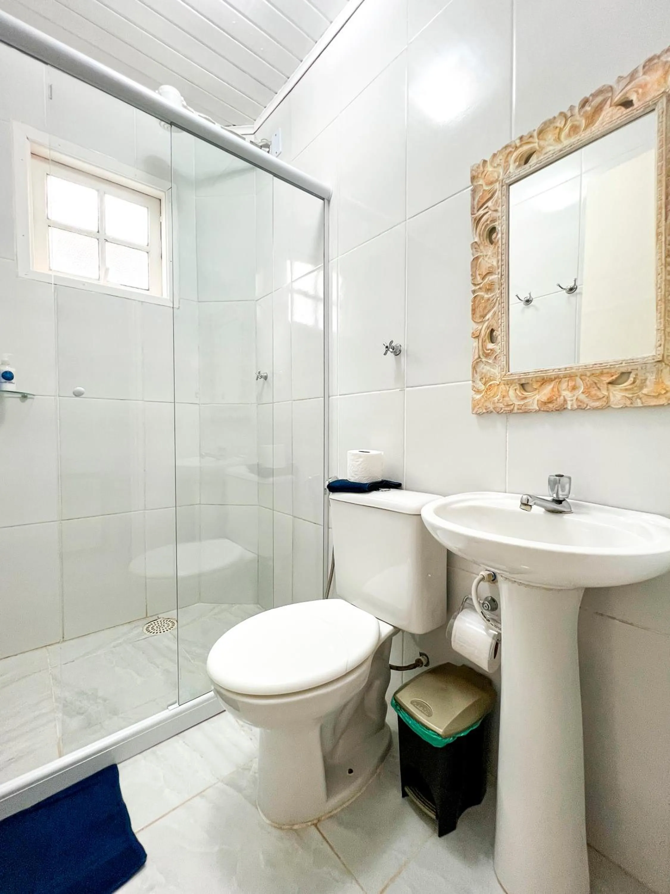 Bathroom in Pousada Costa Verde