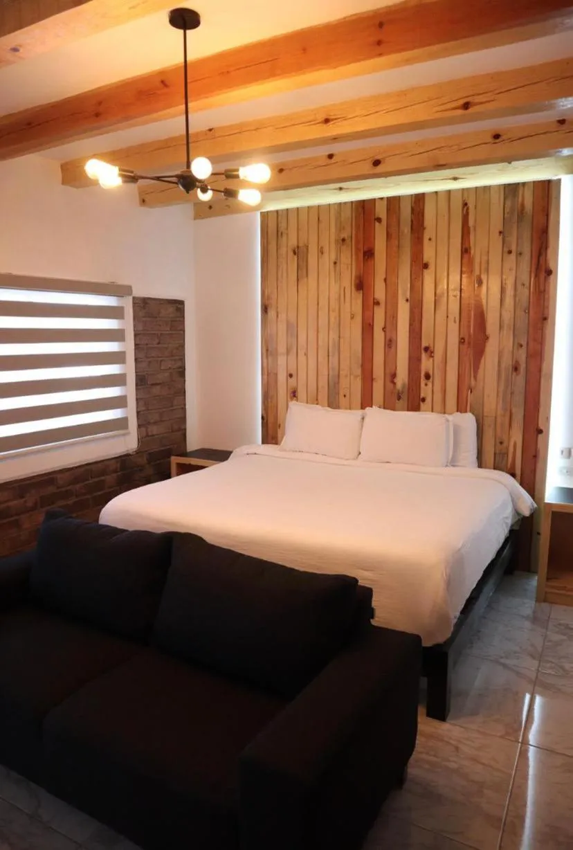 TARAMURI HOTEL & TOURS