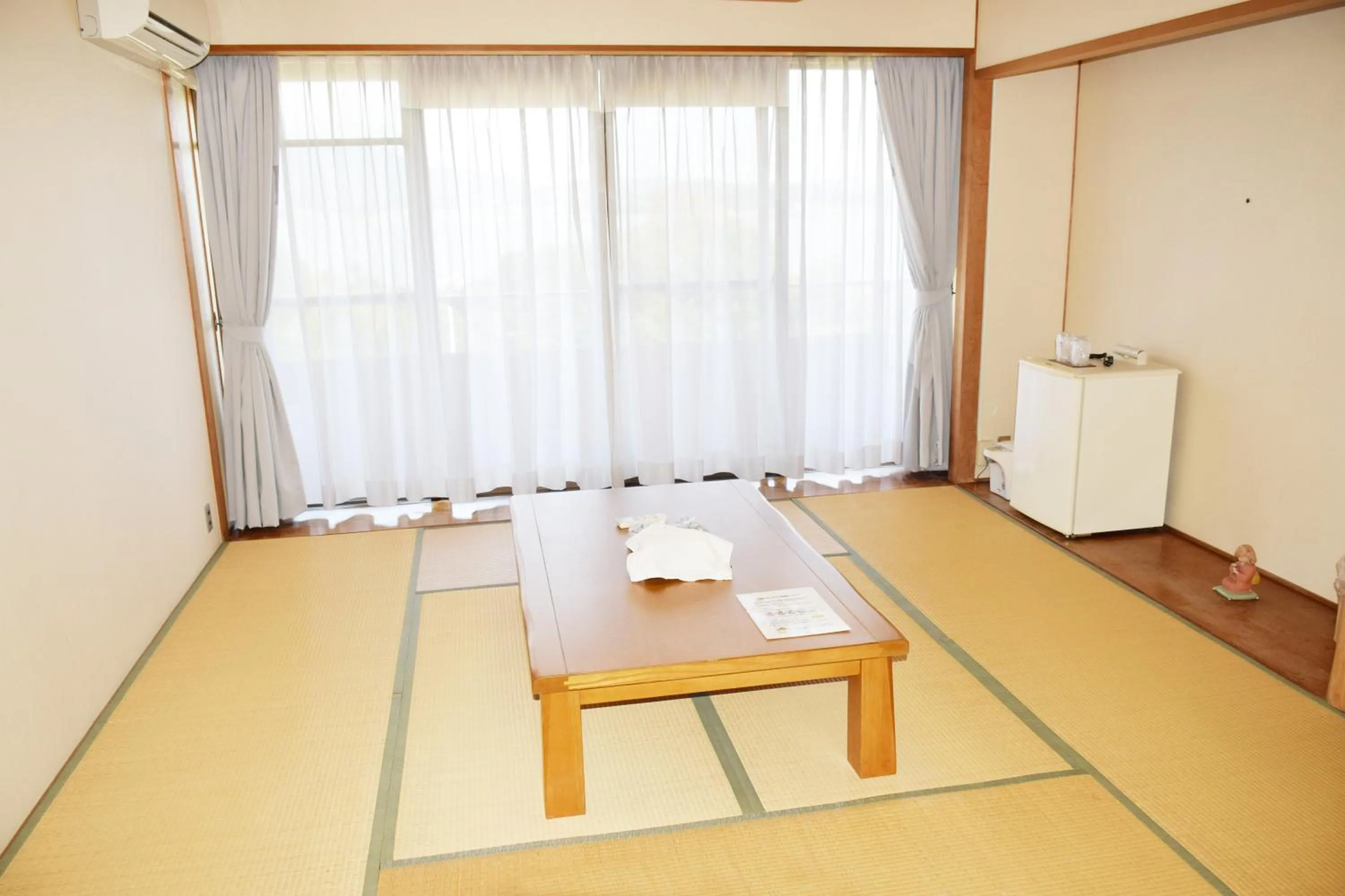 Living room in Taiyou no Ouchi
