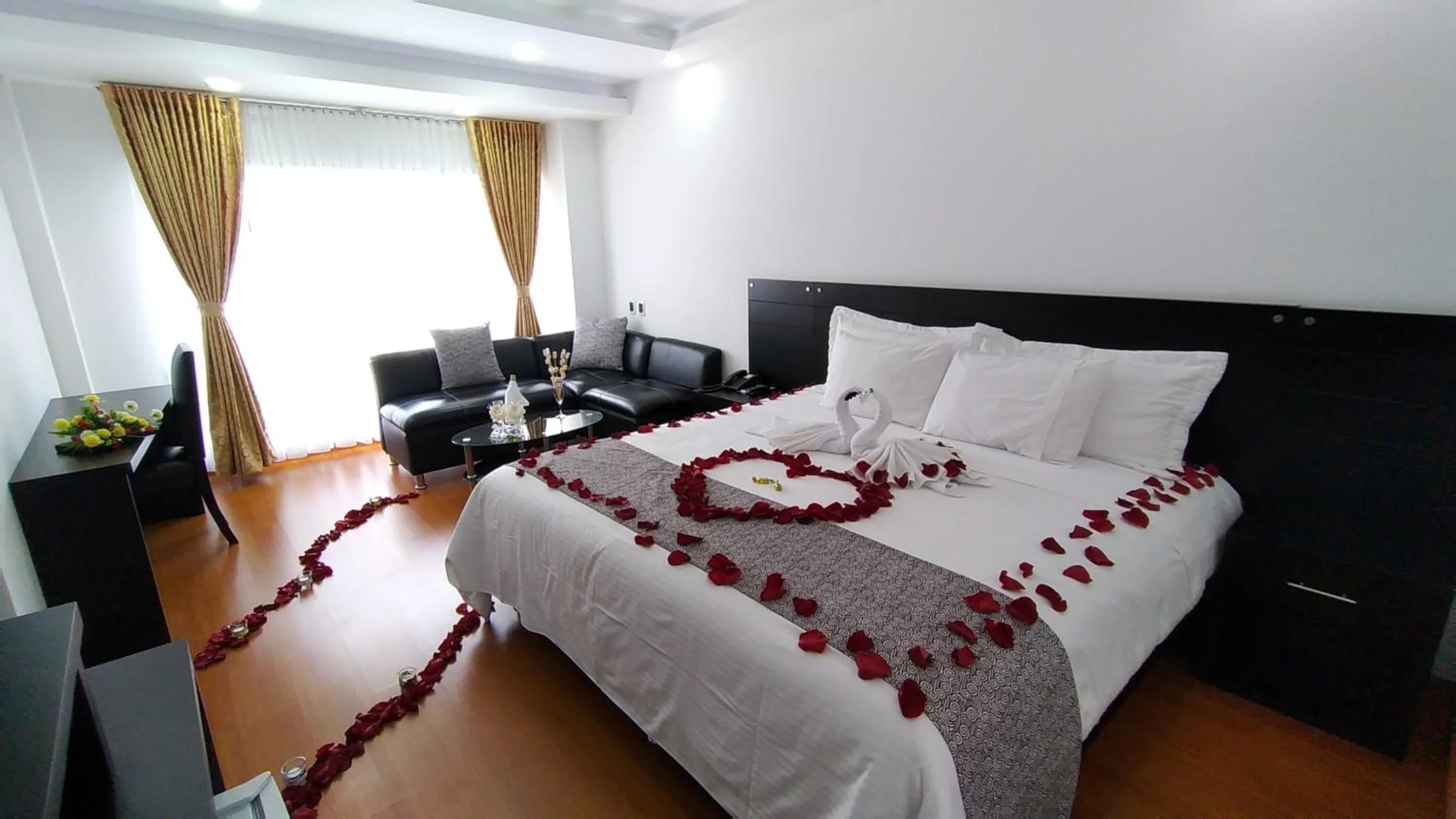 Bed in Hotel Palermo Suite