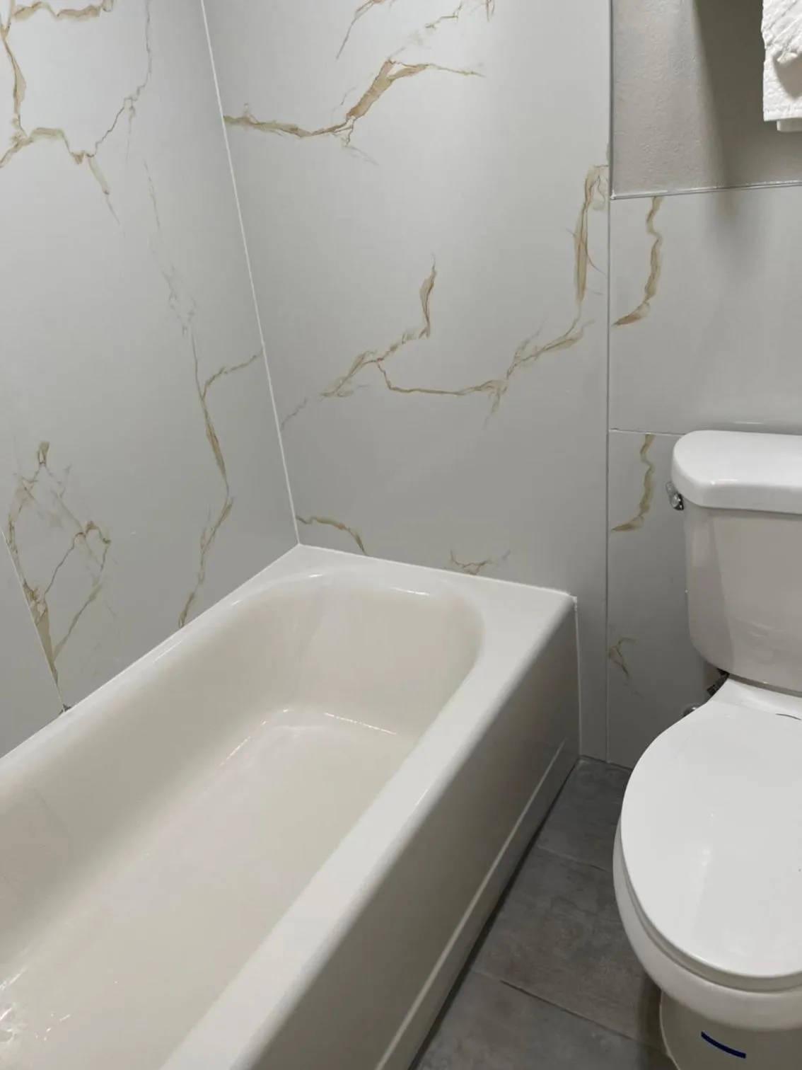 HomeTown Inn and Suites Belle Plaine