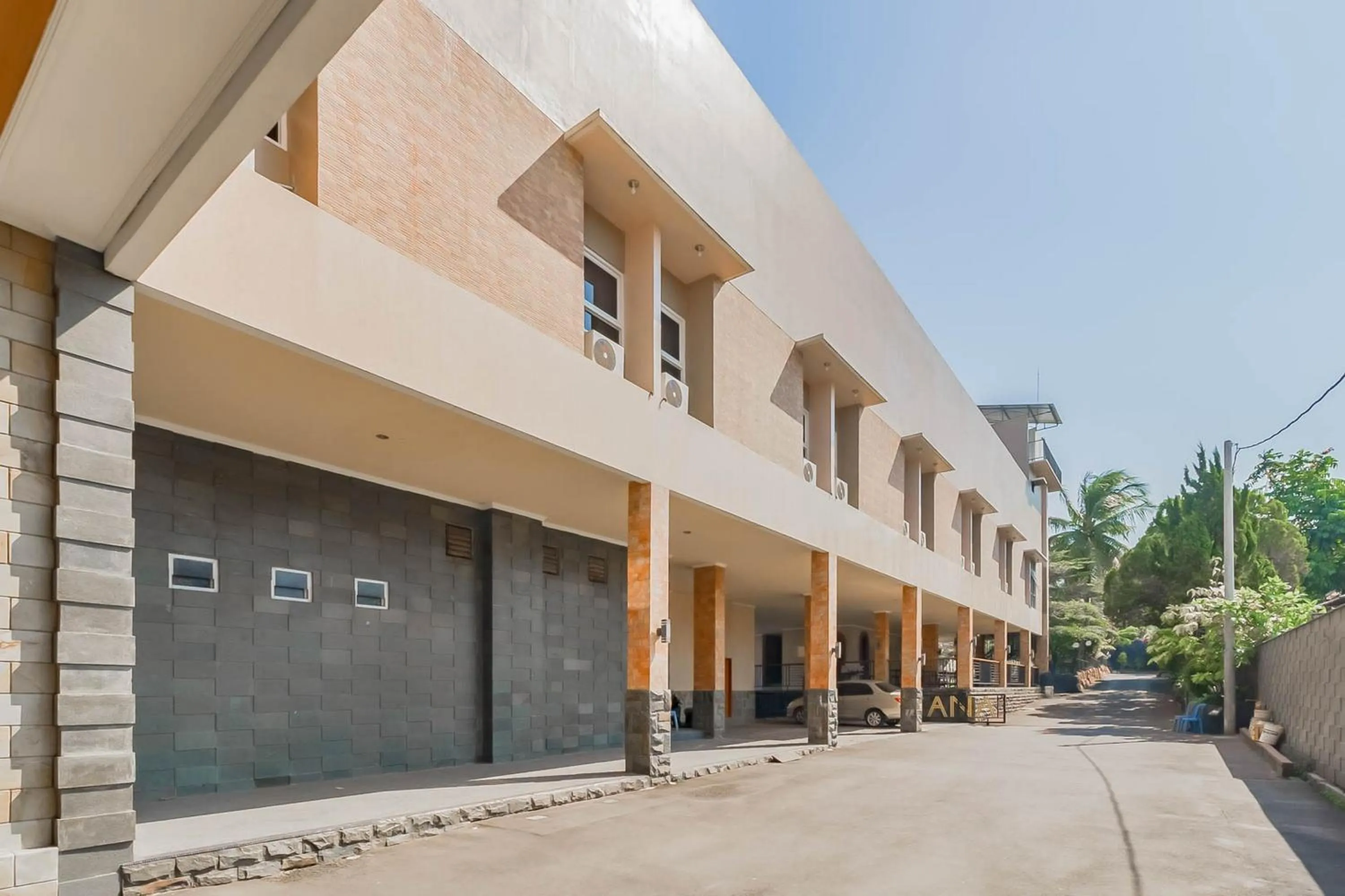 Property building in RedDoorz Resort Premium @ Sangkan Hurip Kuningan